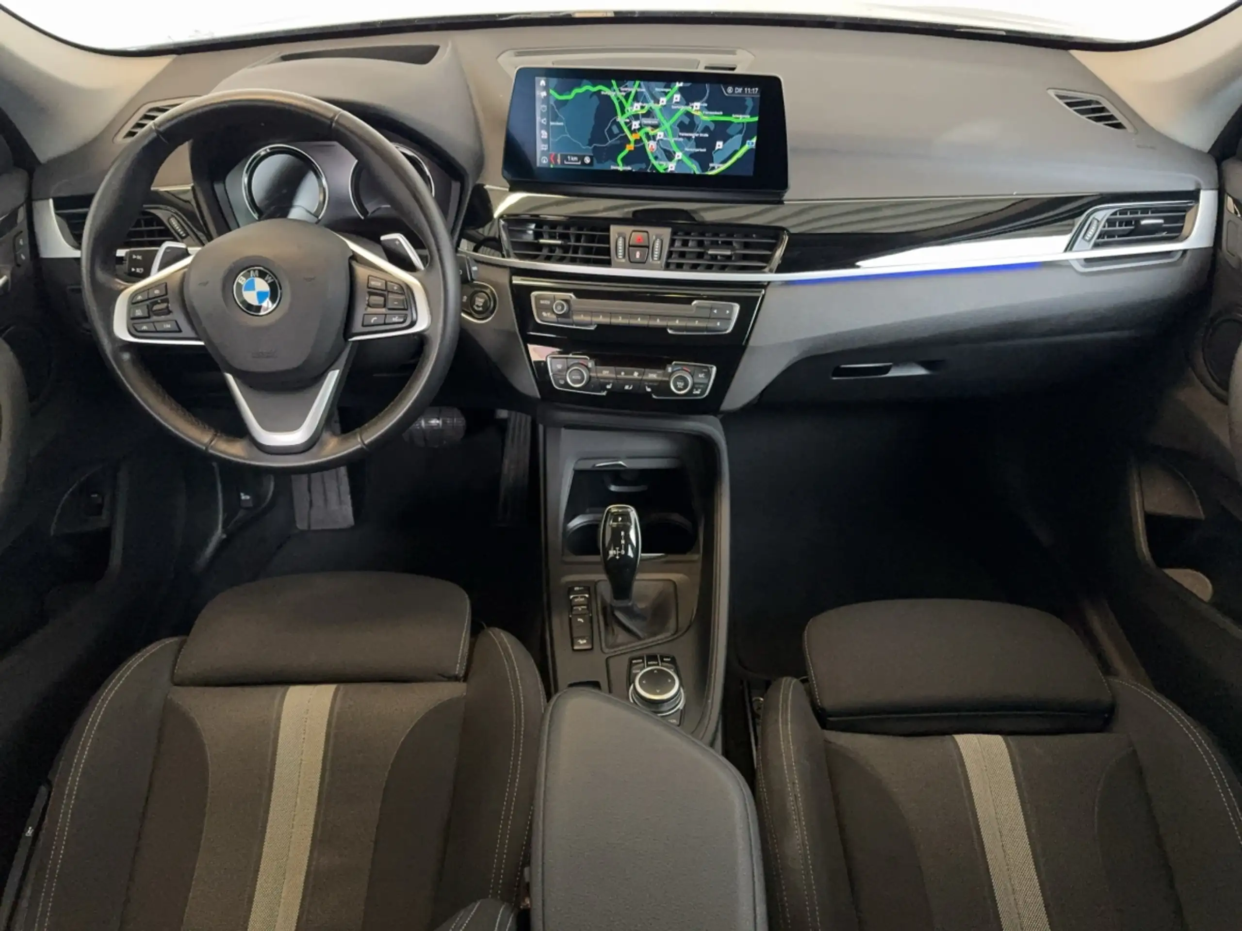 BMW - X1