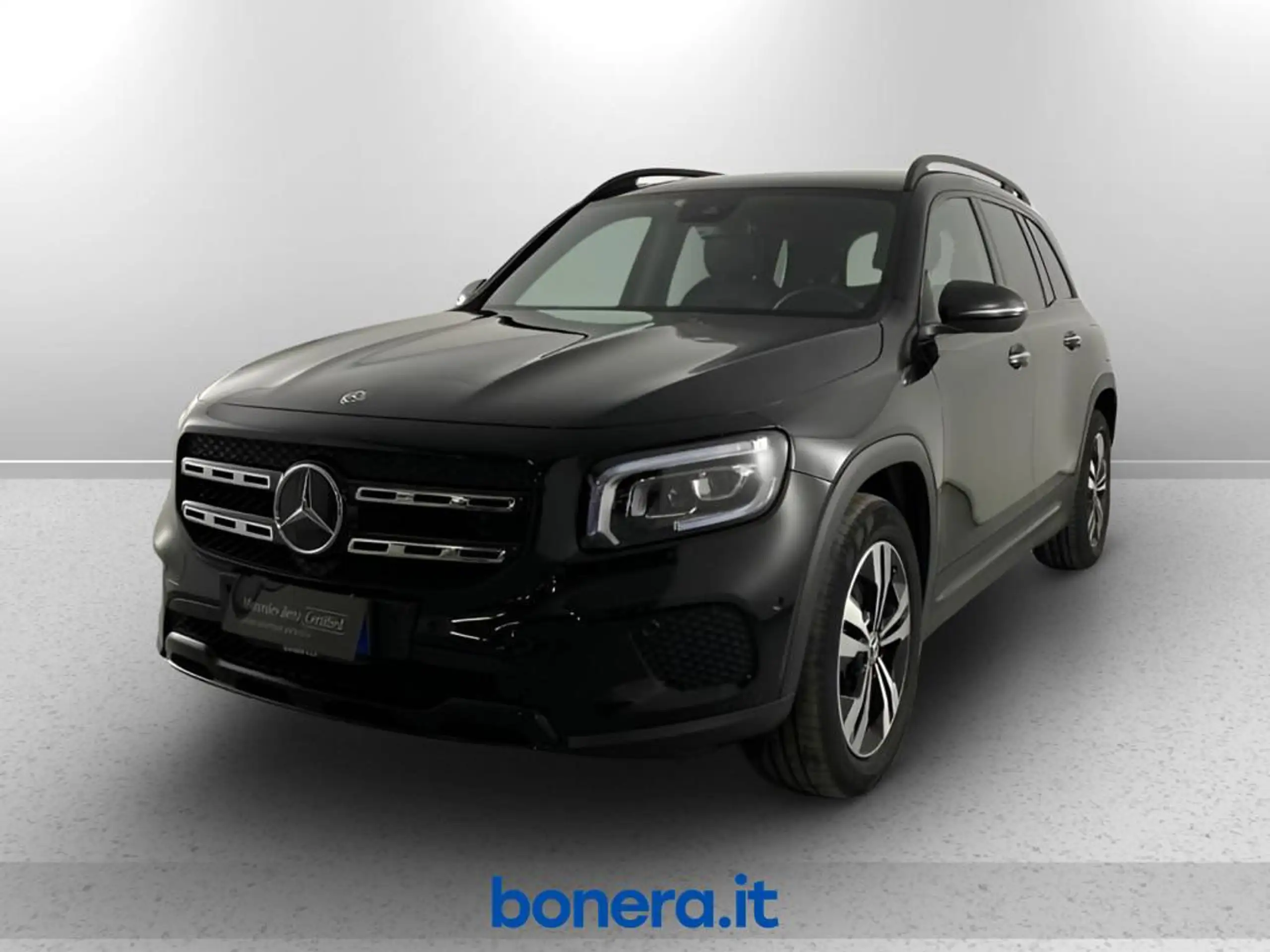 Mercedes-Benz GLB 200 2021