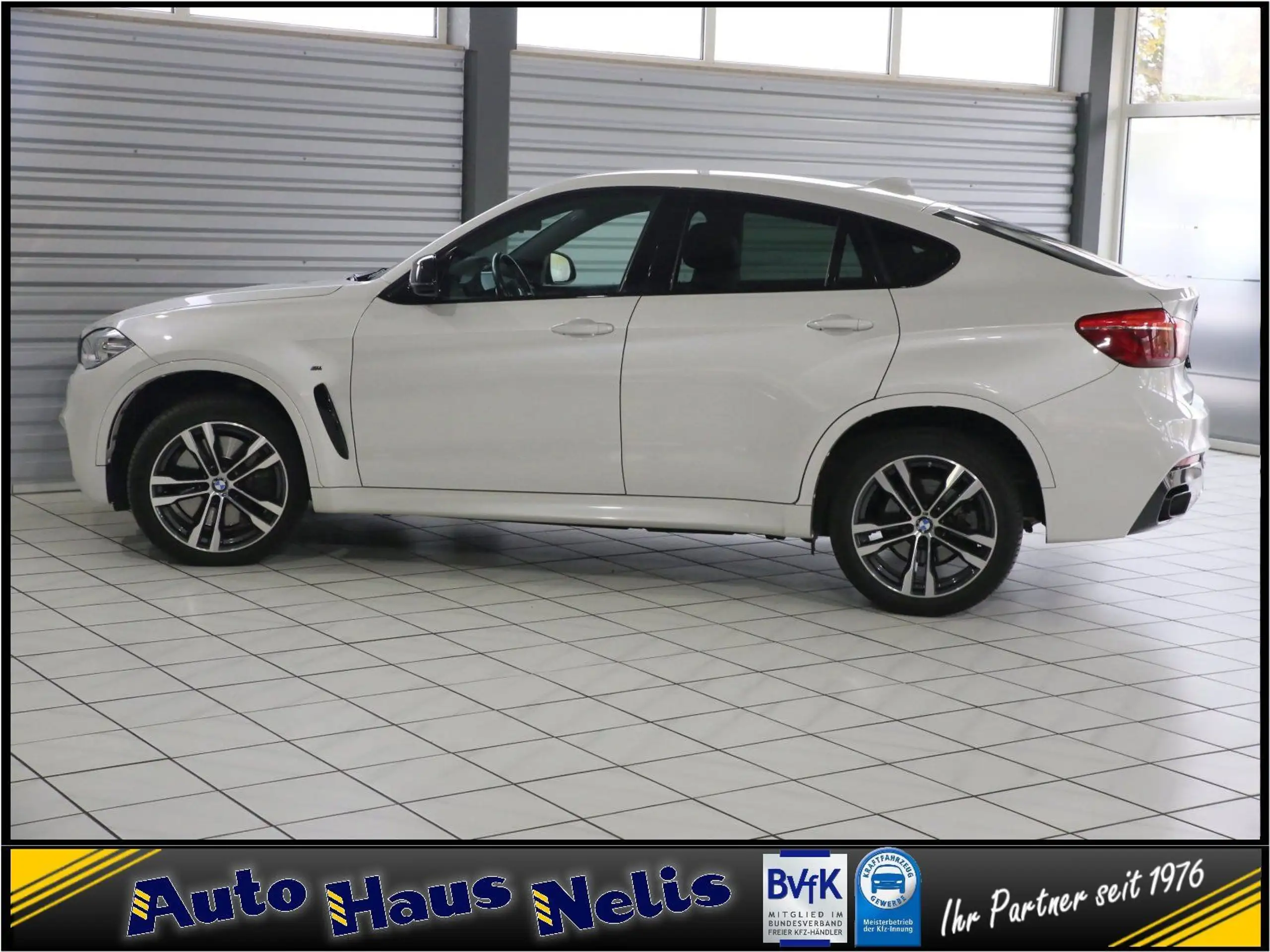 BMW - X6 M