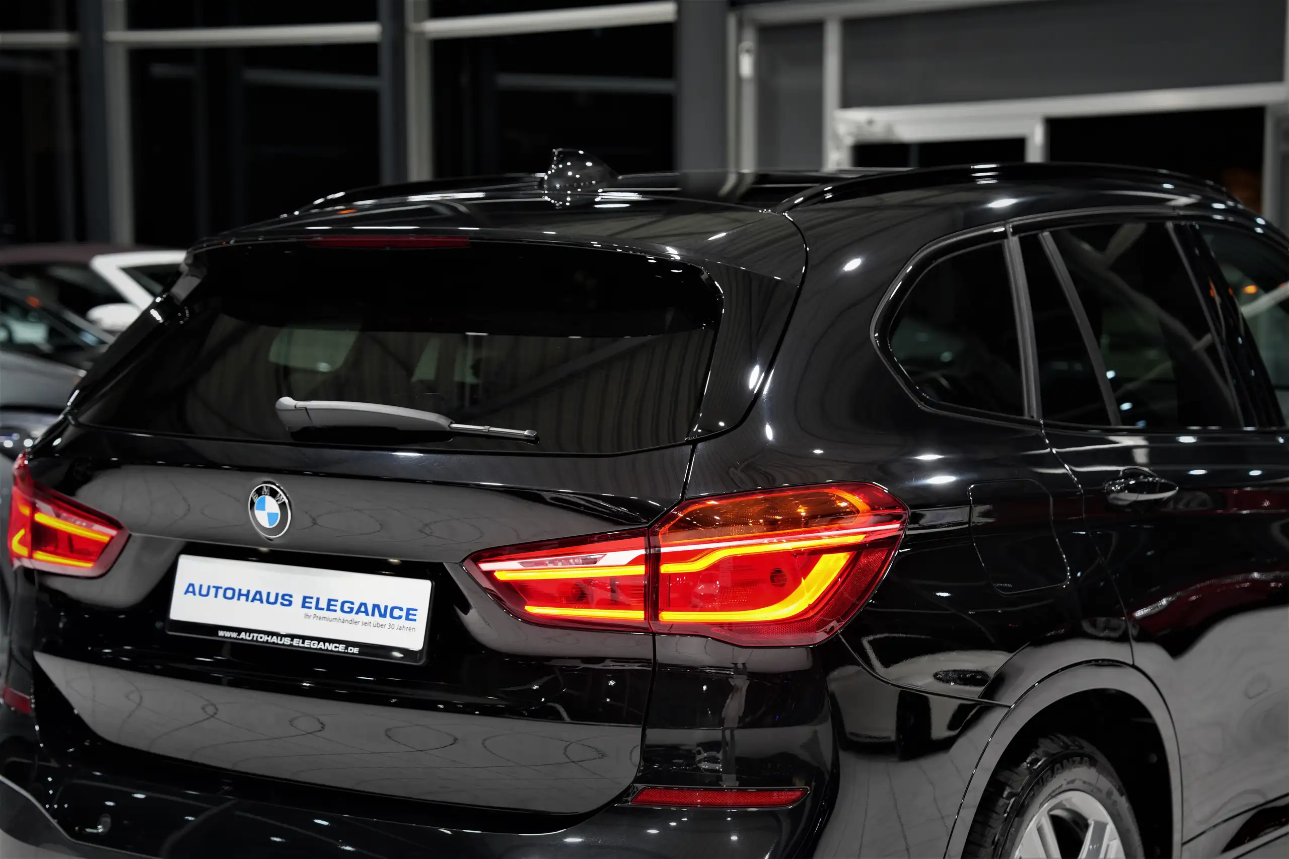 BMW - X1