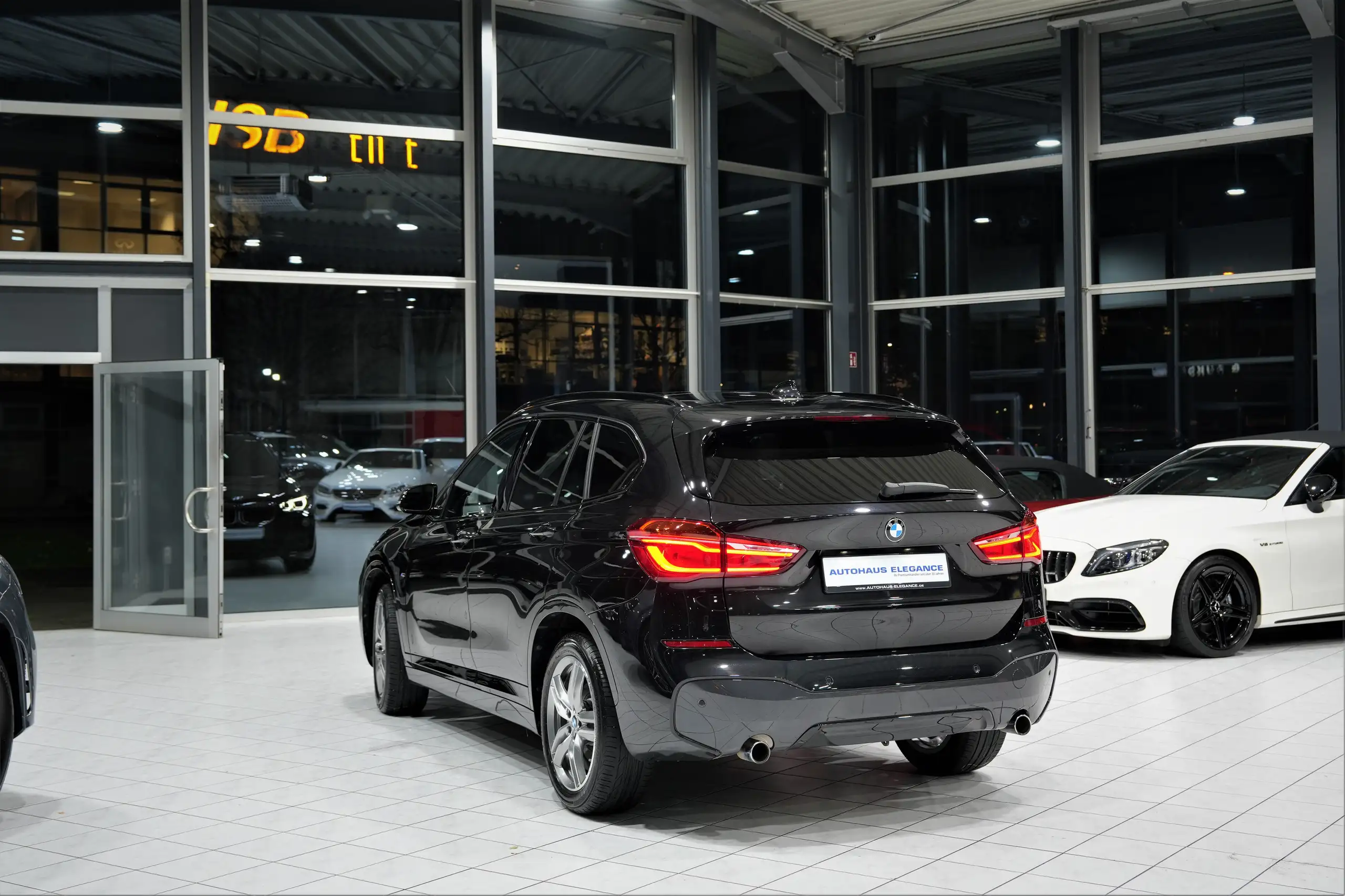 BMW - X1