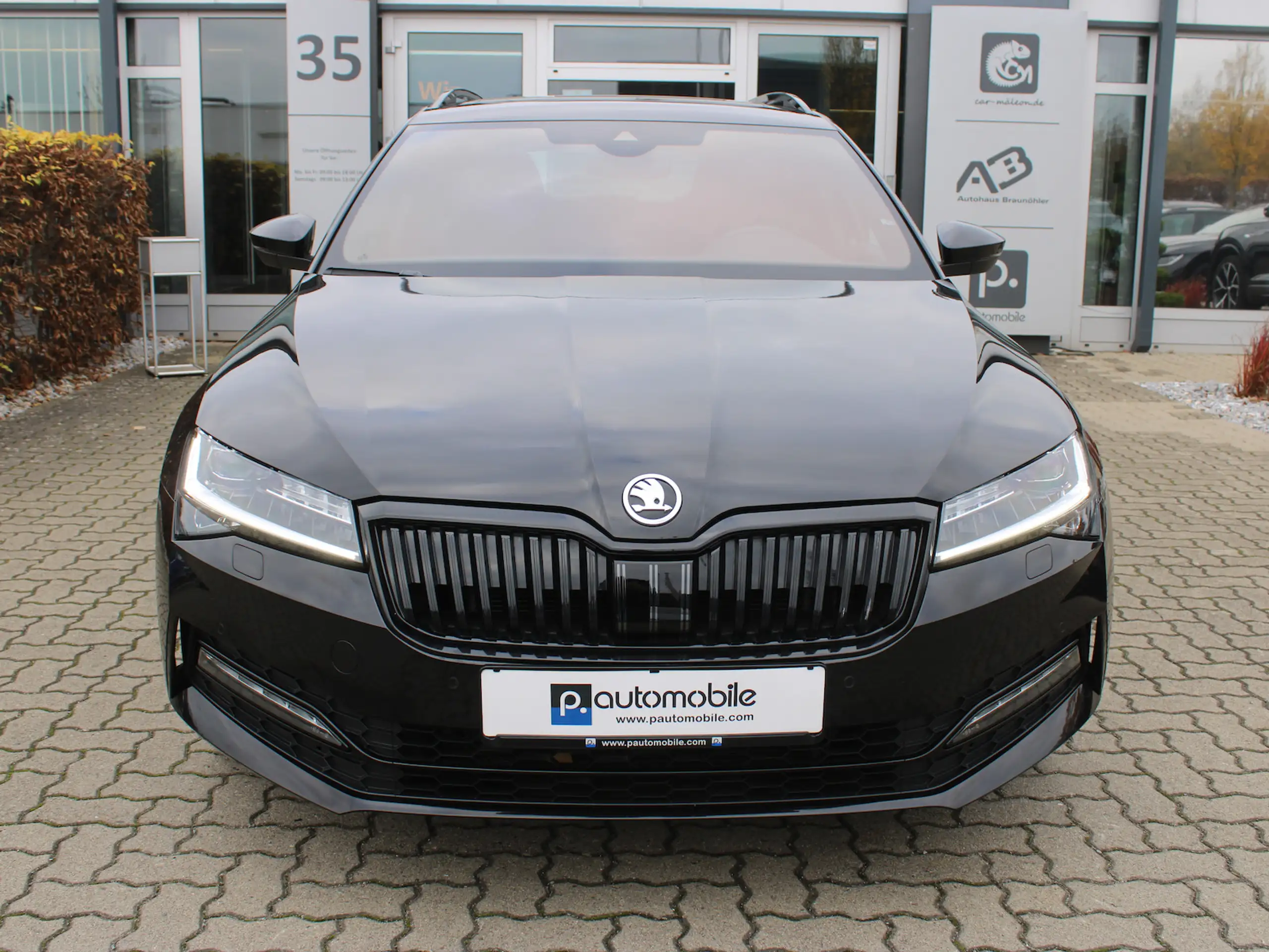 Skoda - Superb