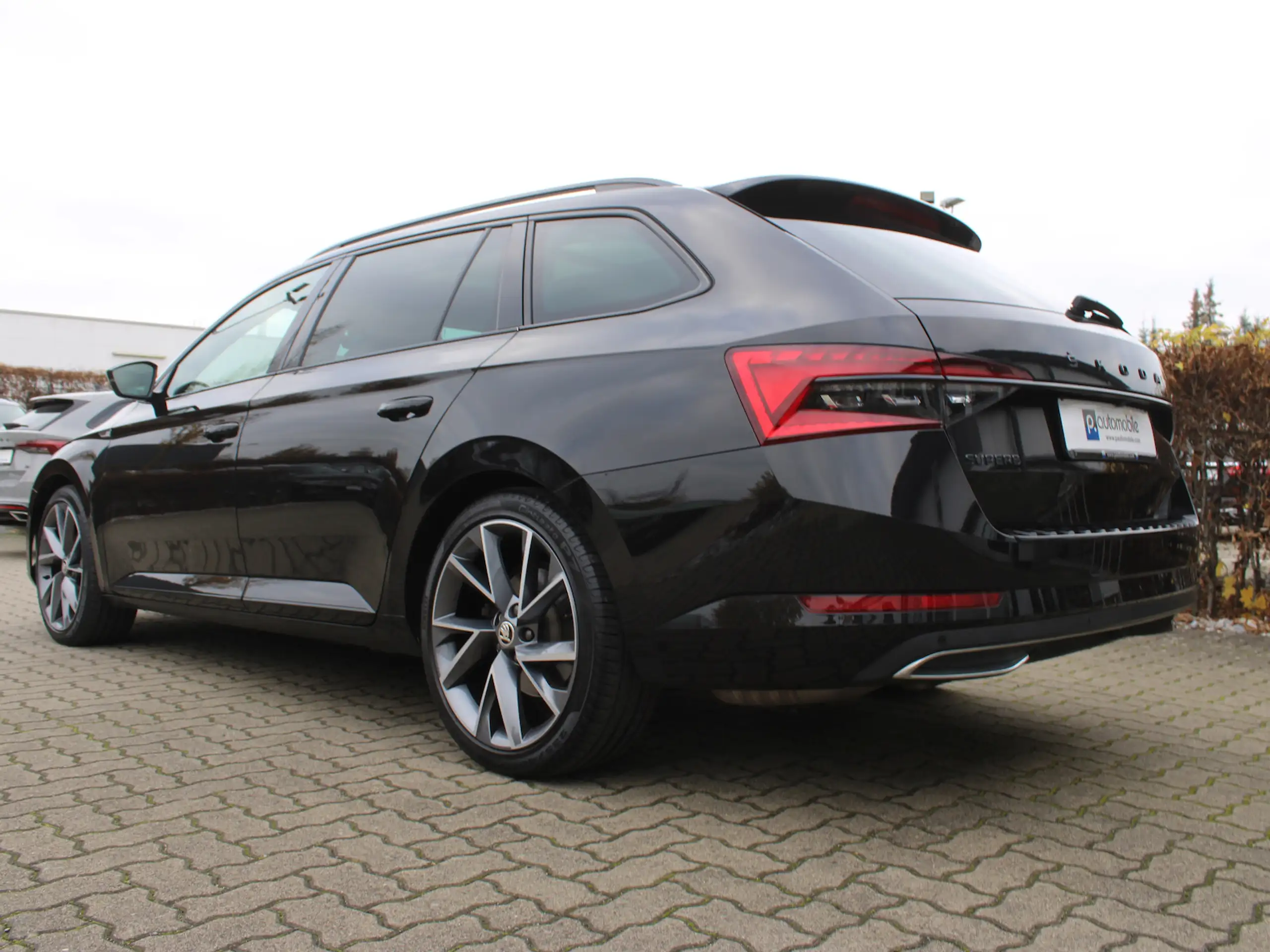 Skoda - Superb