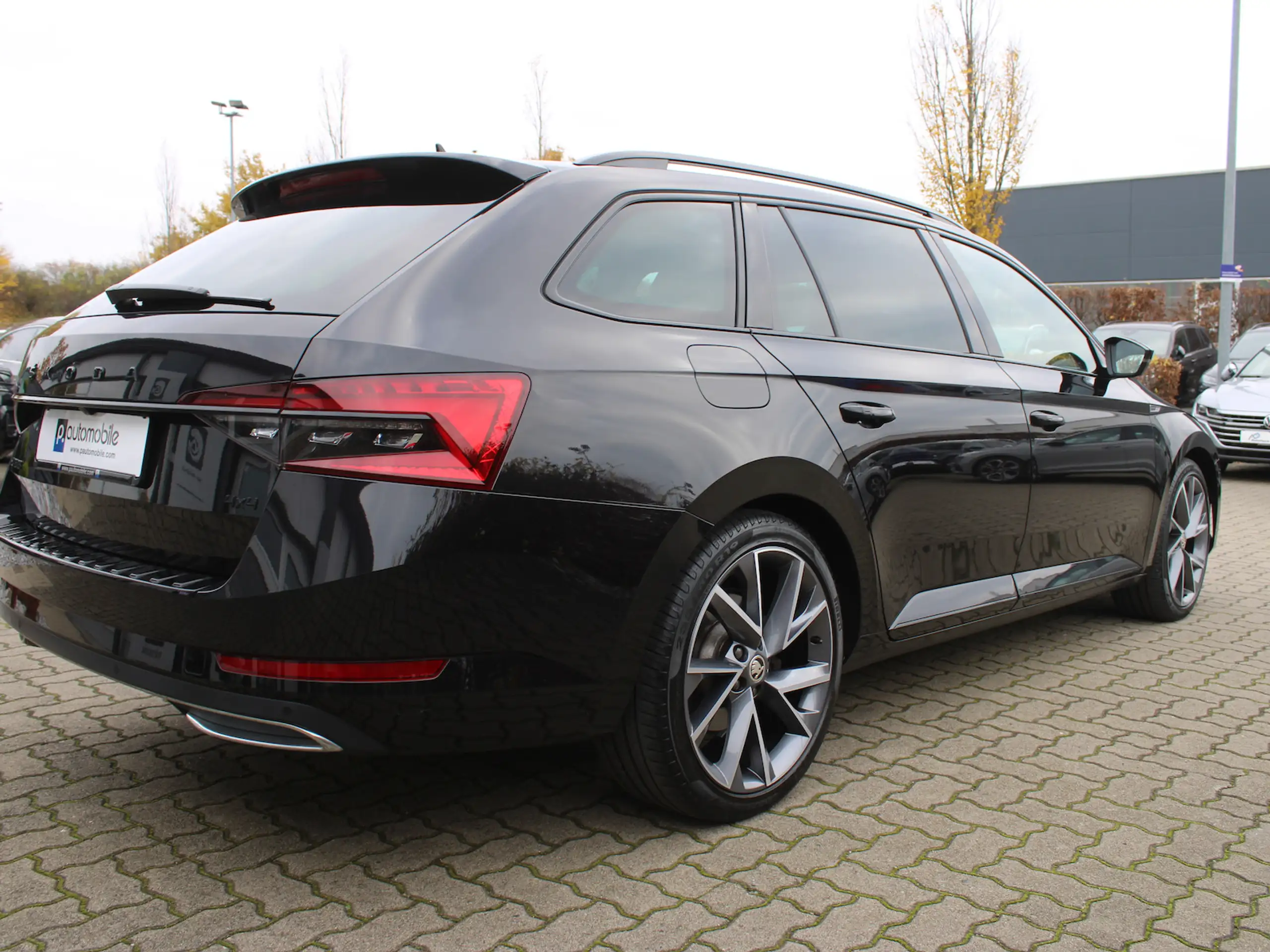 Skoda - Superb