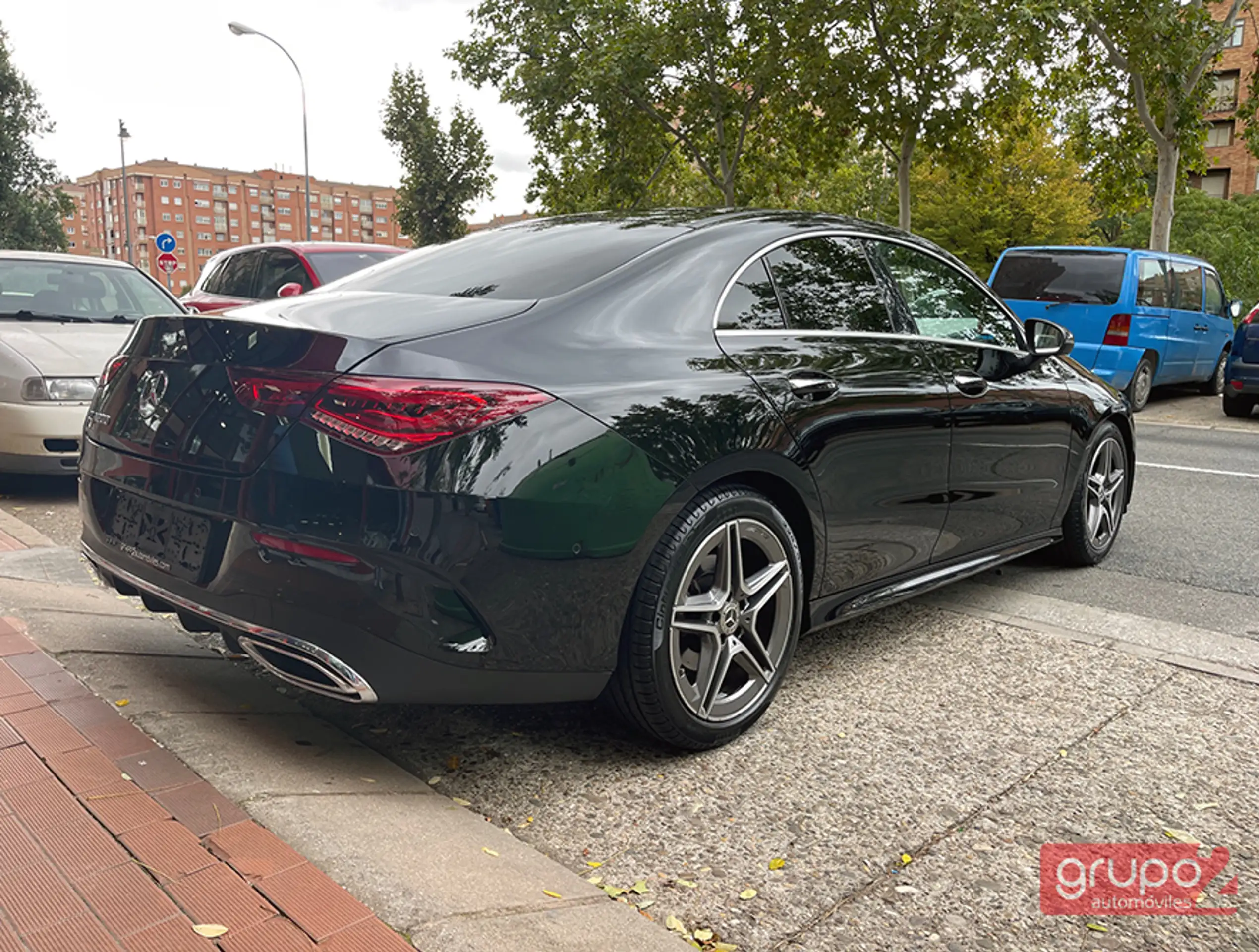 Mercedes-Benz - CLA 200