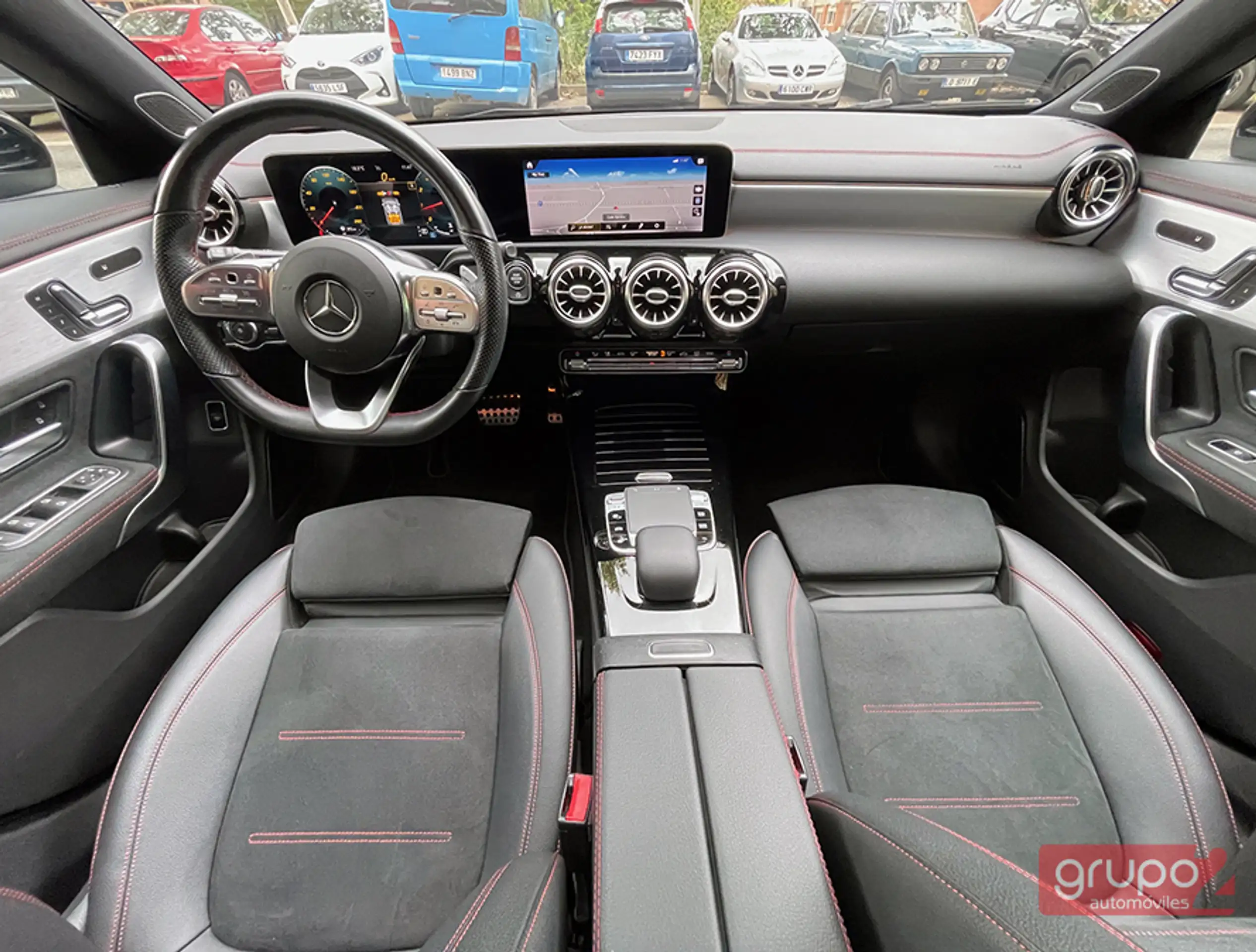 Mercedes-Benz - CLA 200