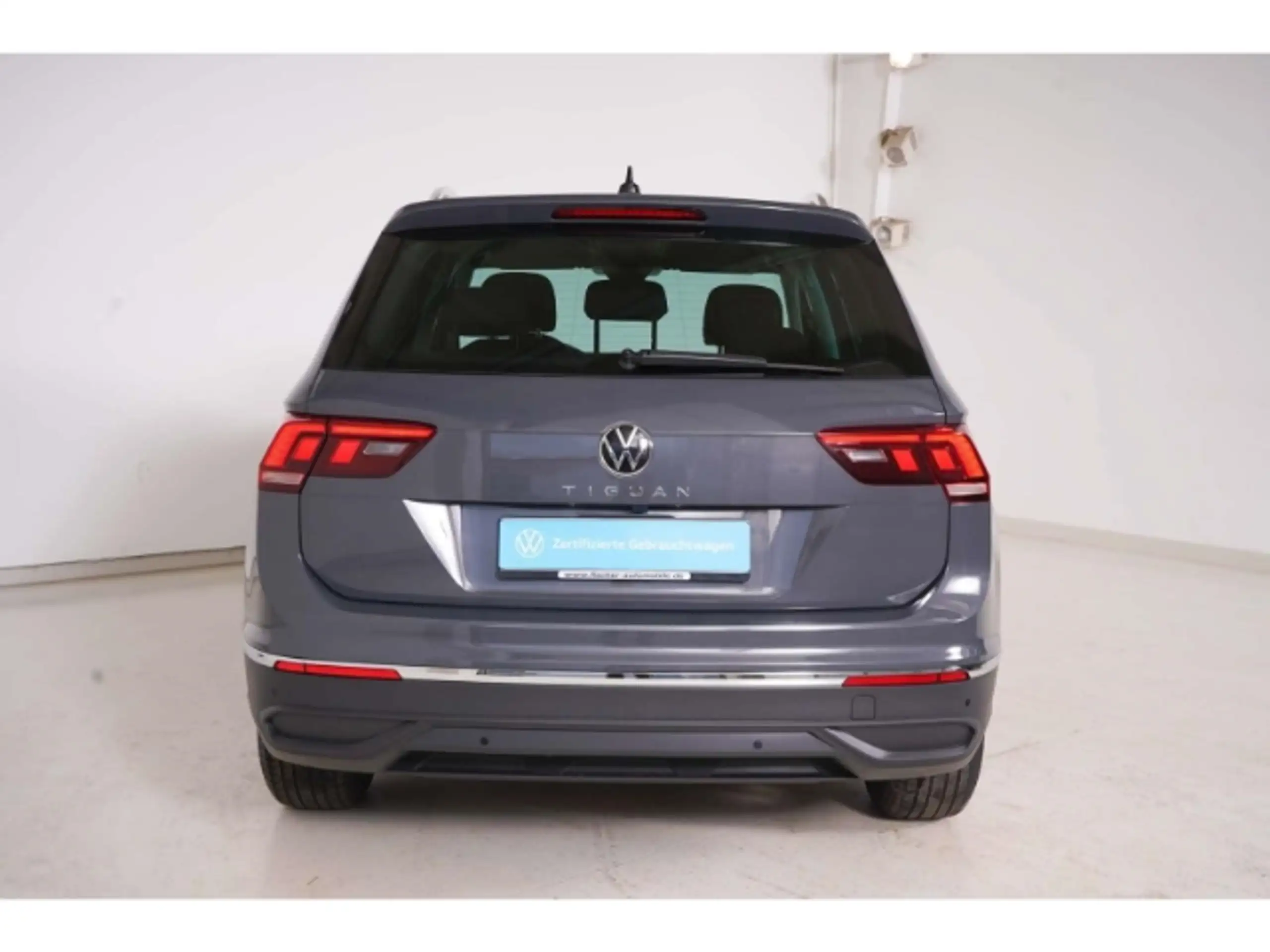 Volkswagen - Tiguan