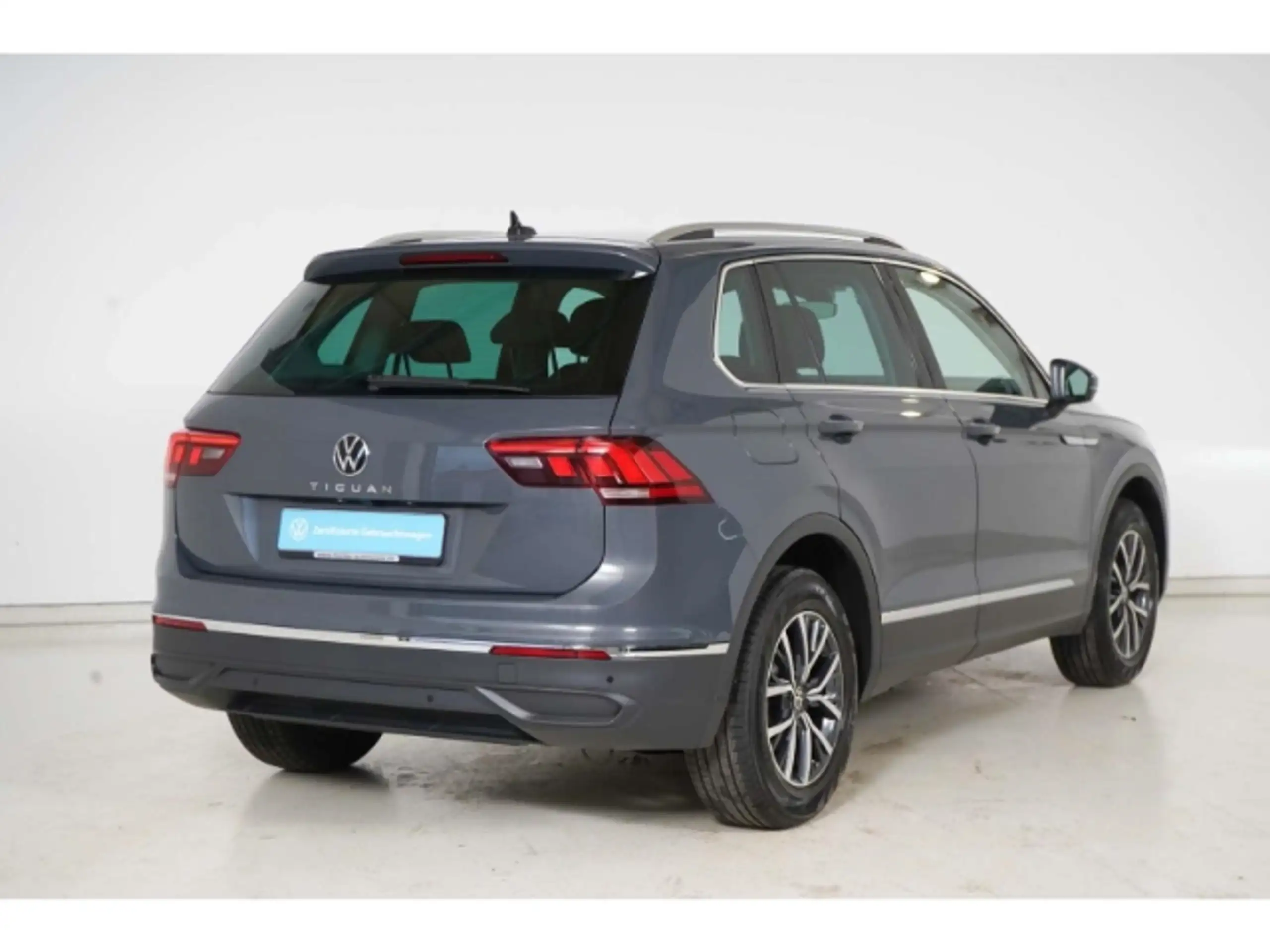 Volkswagen - Tiguan