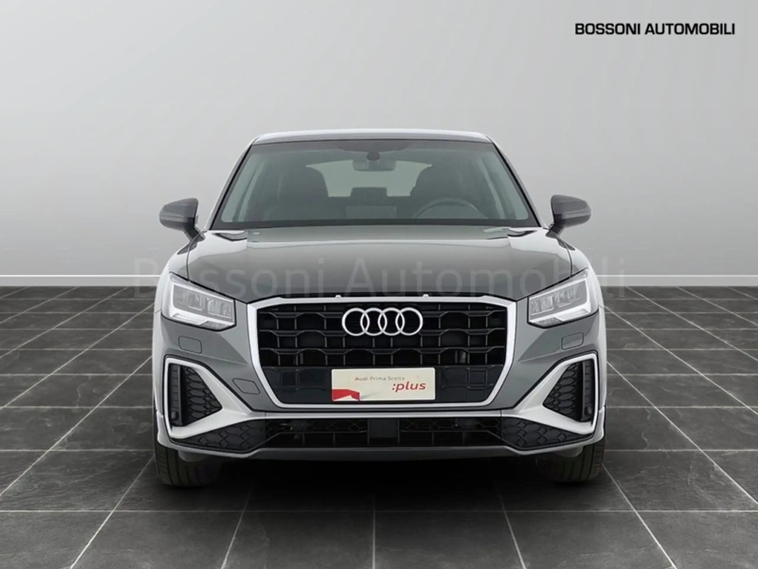 Audi - Q2