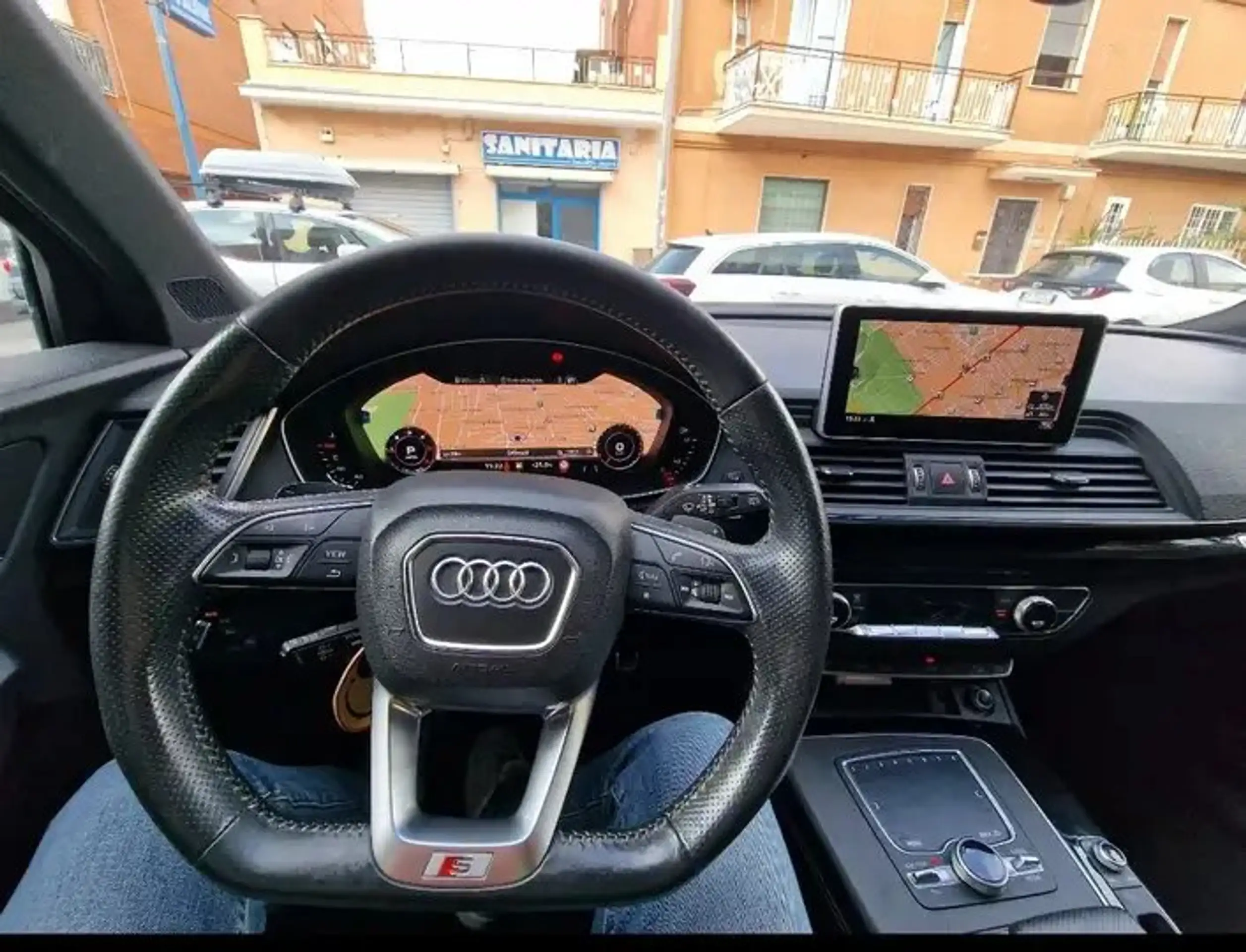 Audi - Q5