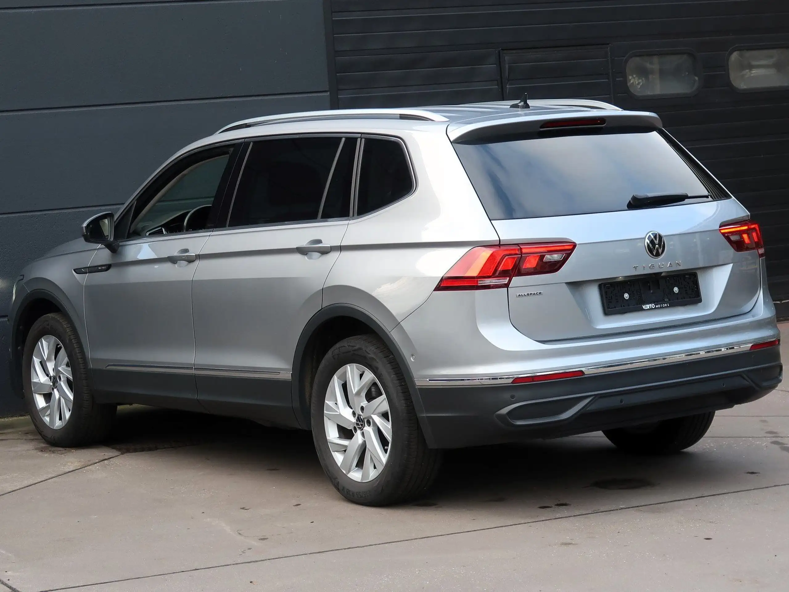 Volkswagen - Tiguan Allspace