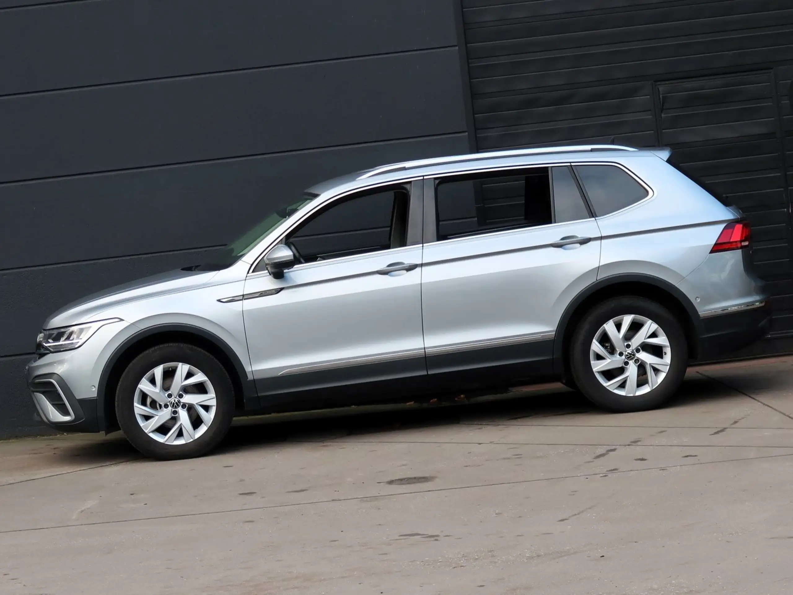 Volkswagen - Tiguan Allspace