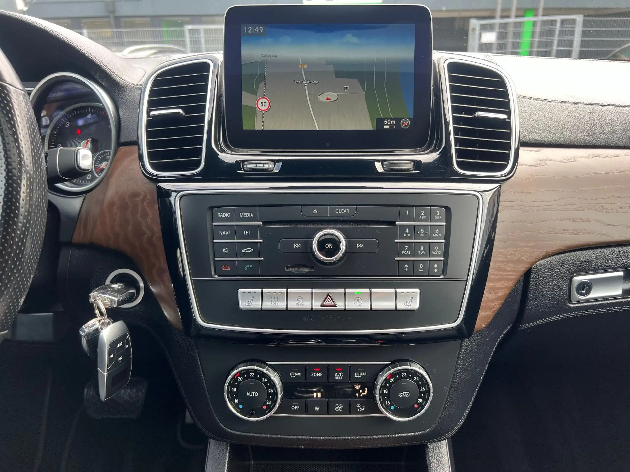 Mercedes-Benz - GLE 350