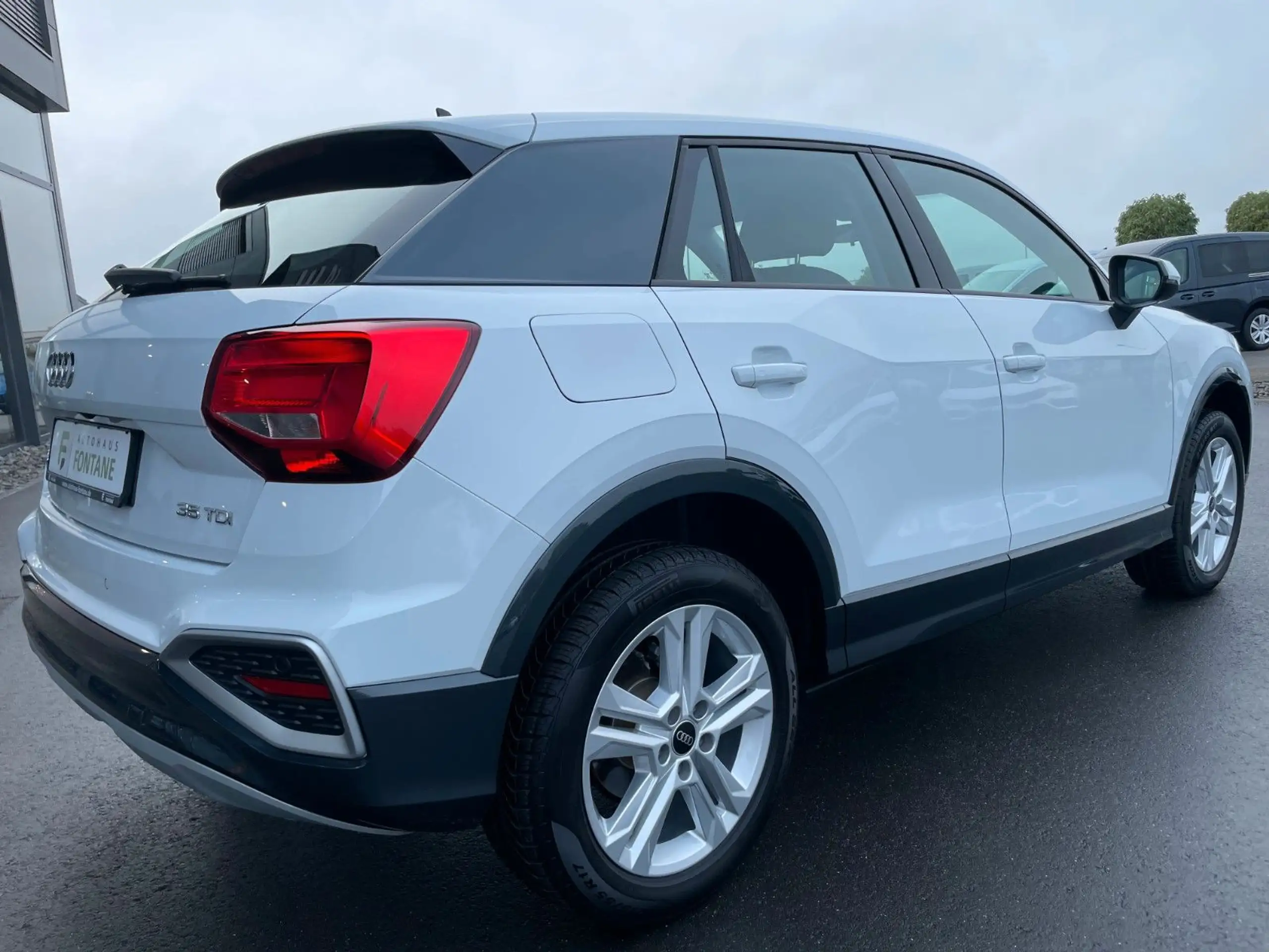 Audi - Q2