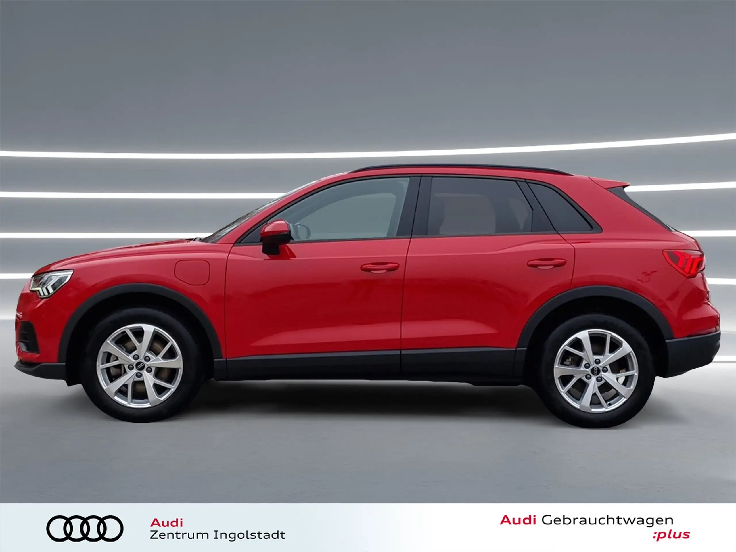 Audi - Q3