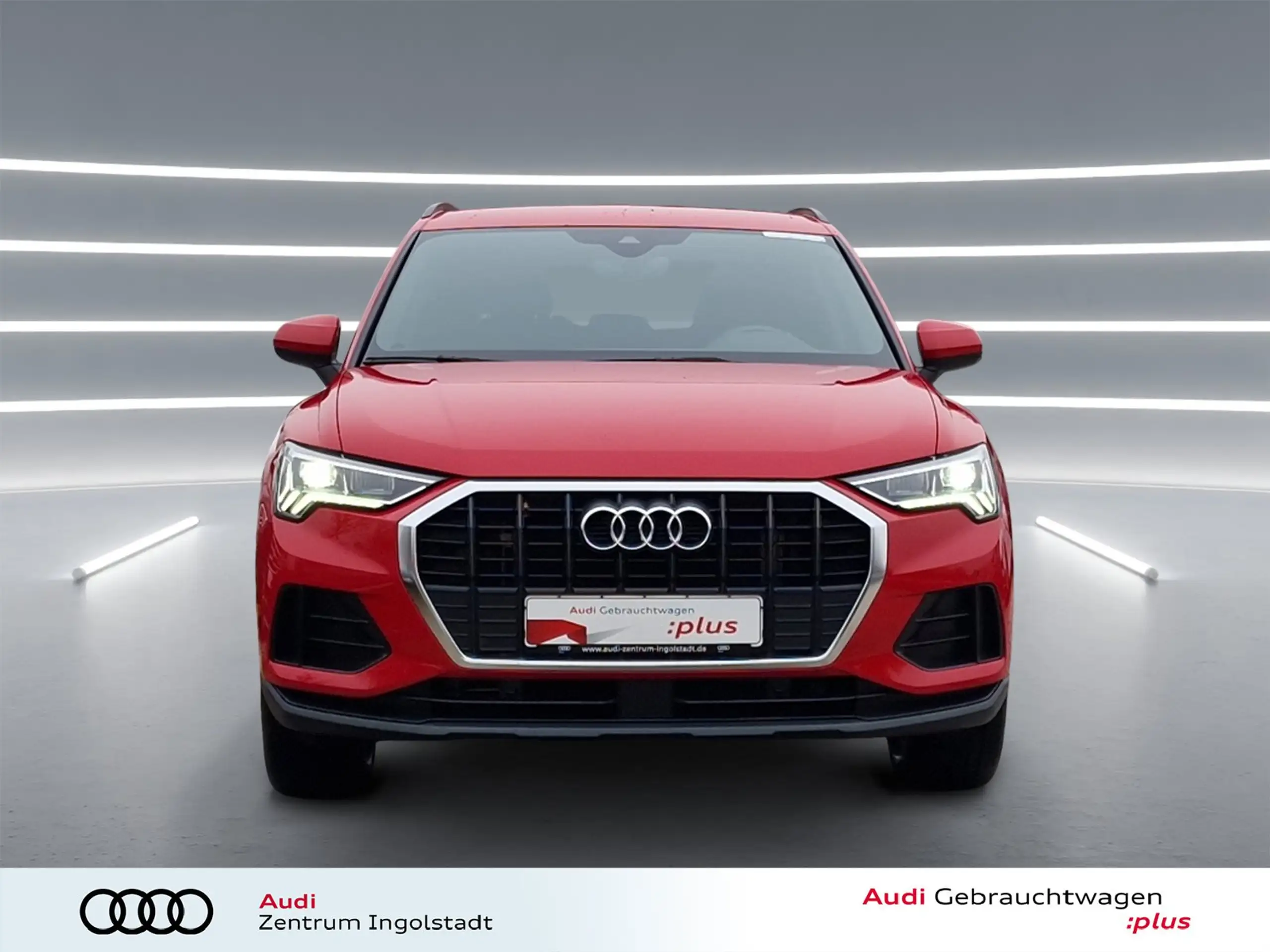 Audi - Q3