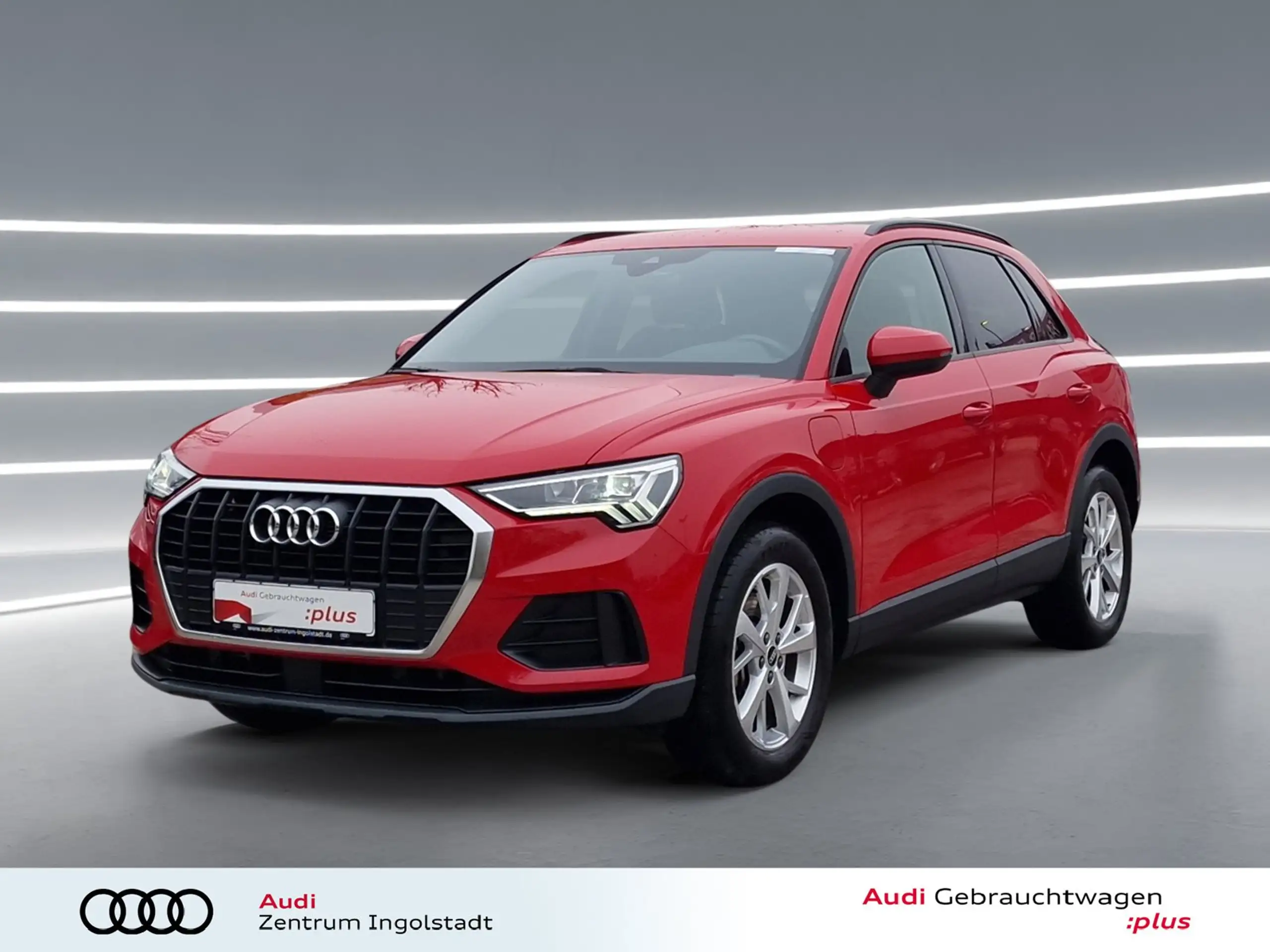 Audi - Q3