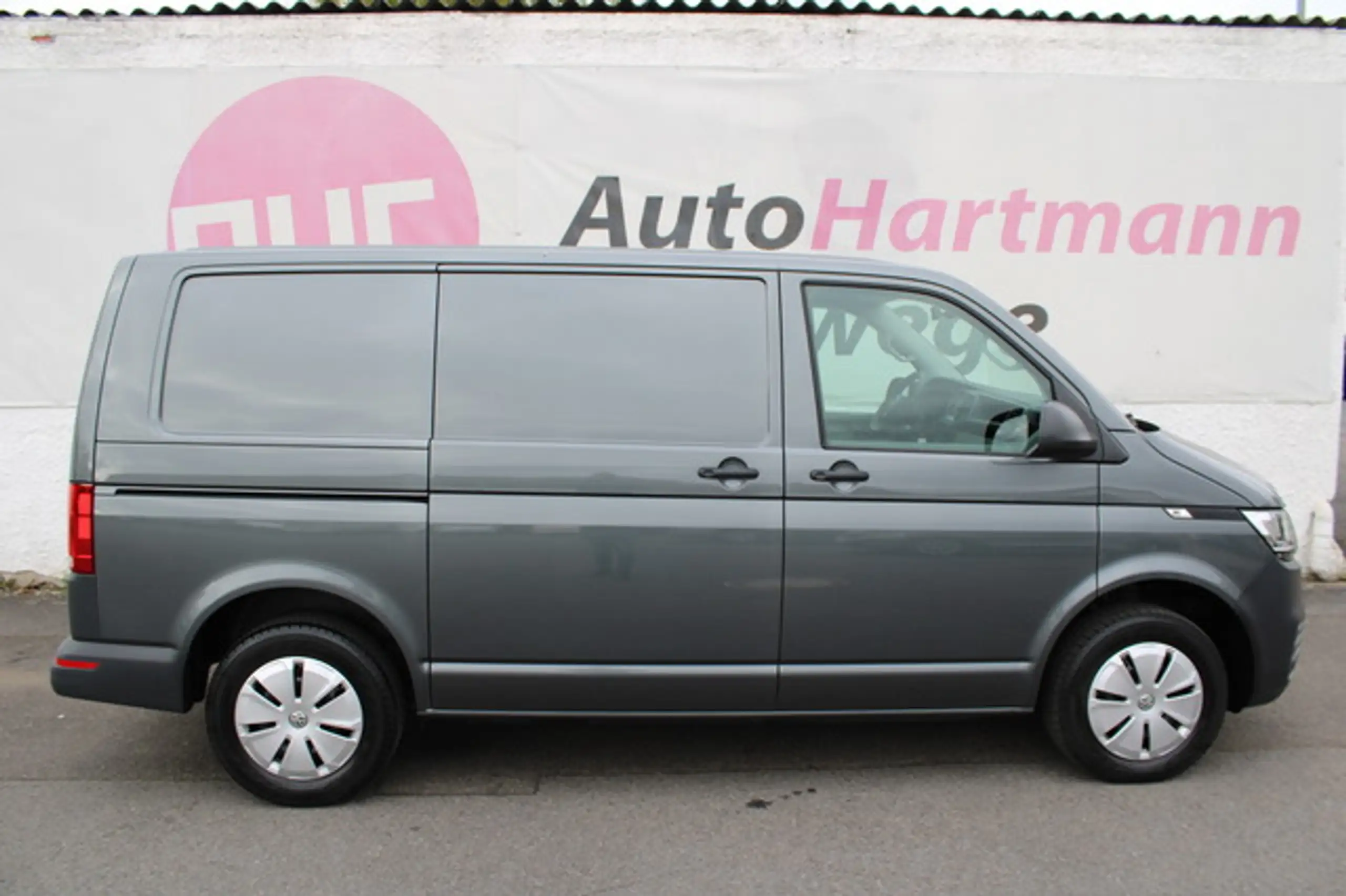 Volkswagen - T6.1 Transporter