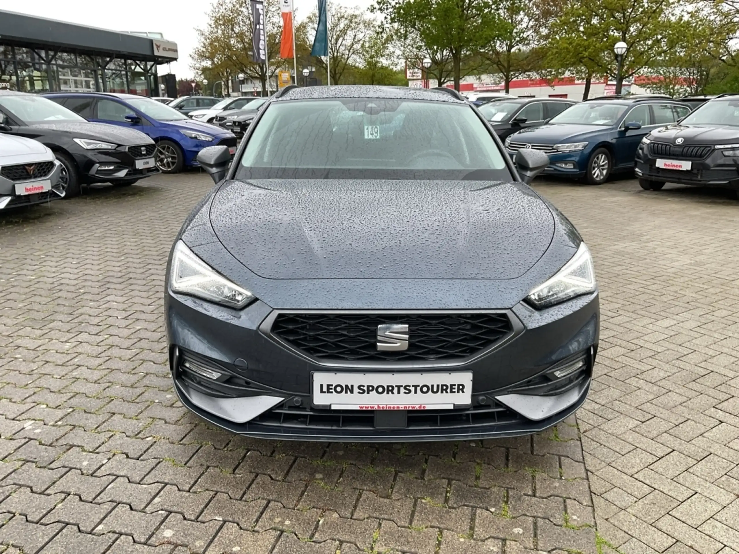 SEAT - Leon