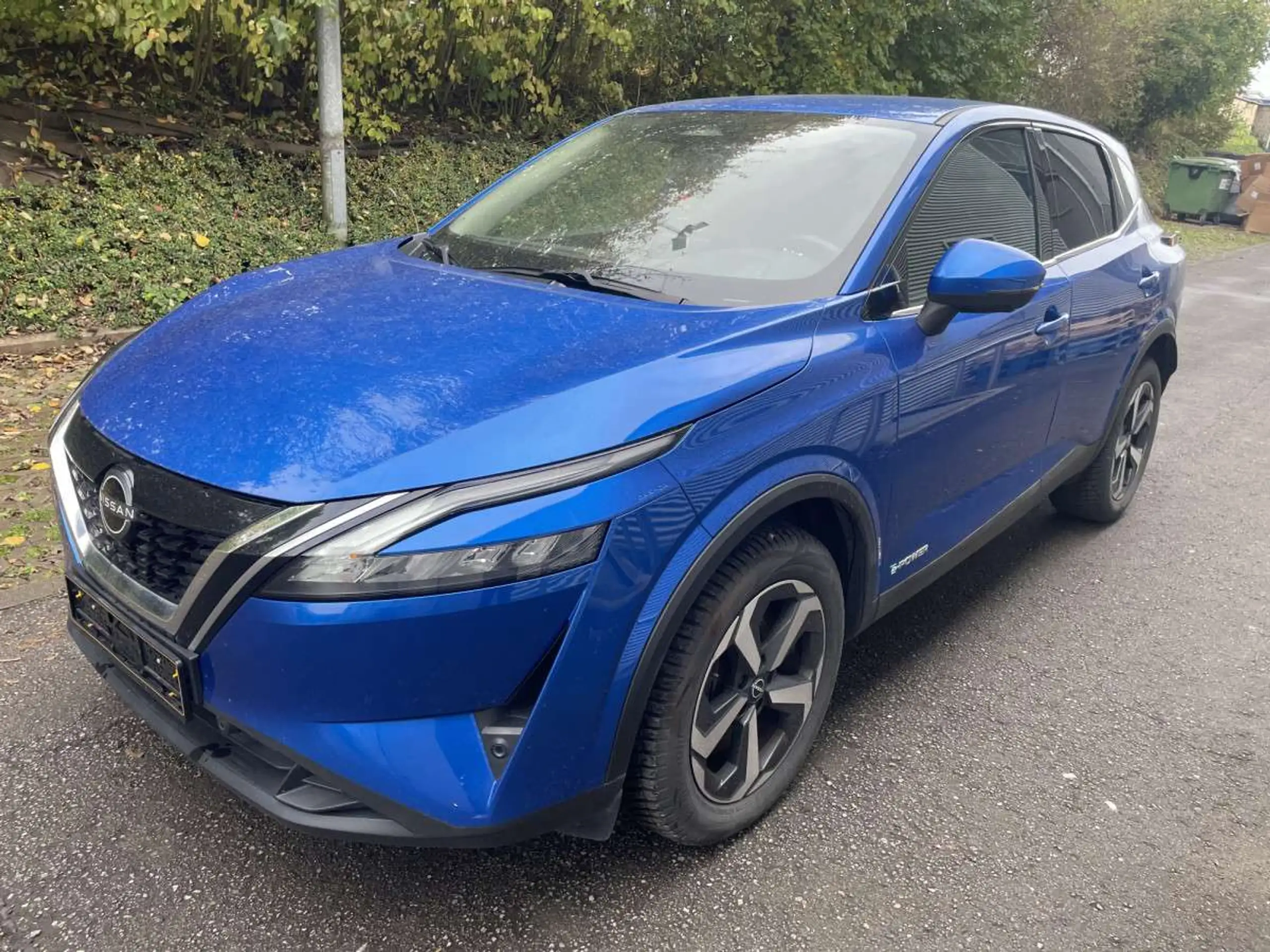 Nissan - Qashqai