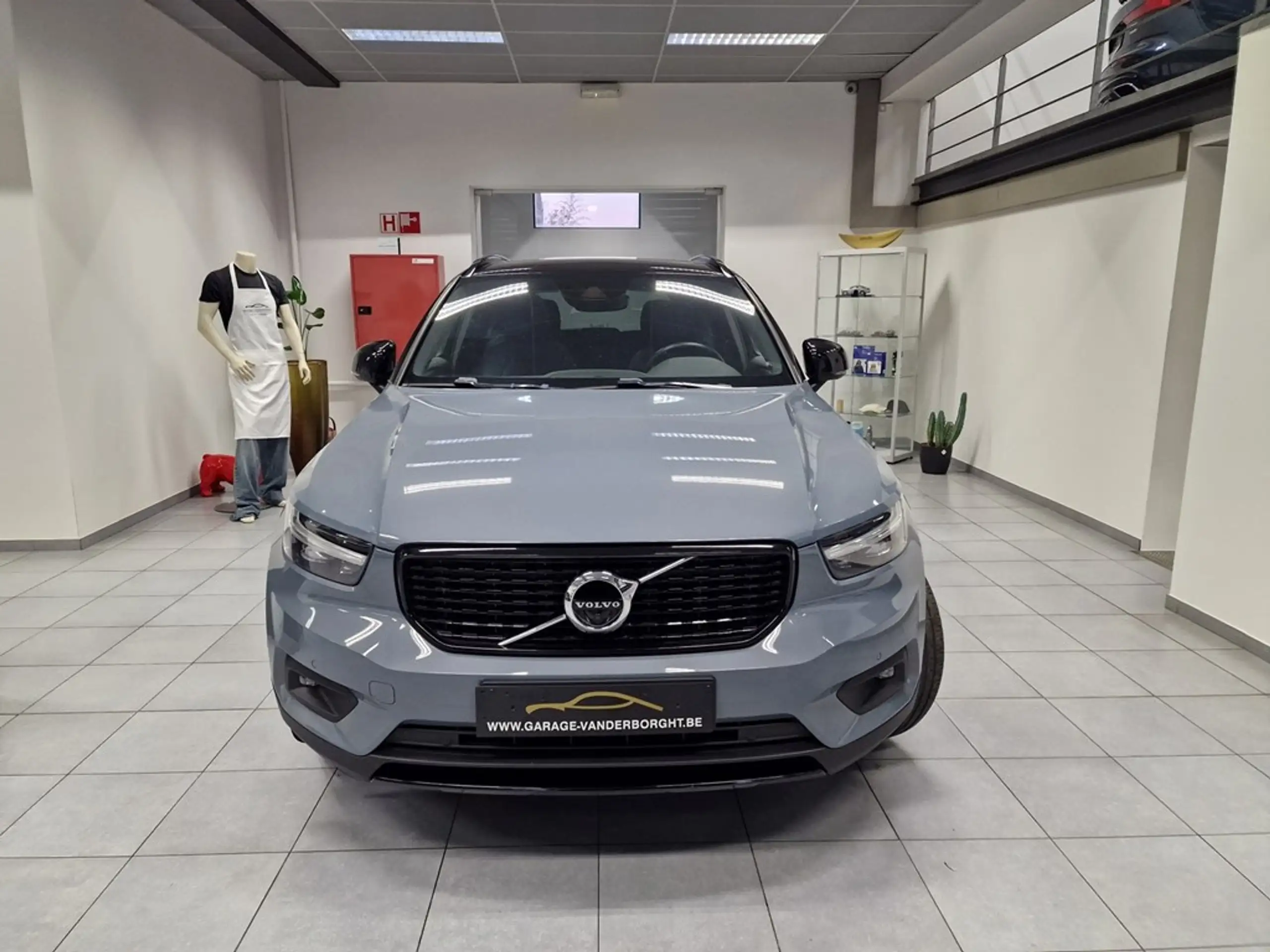 Volvo - XC40