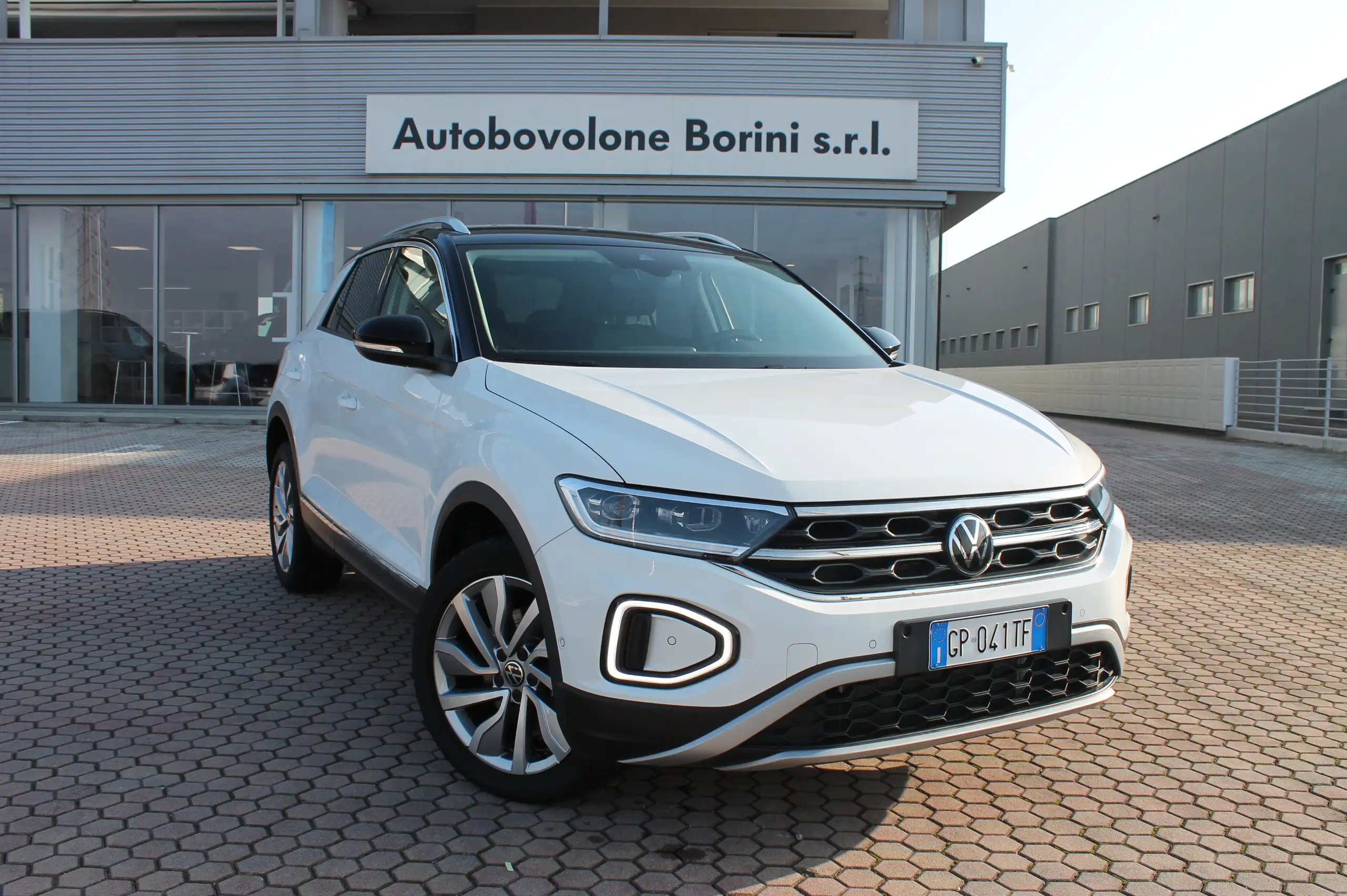 Volkswagen T-Roc 2023