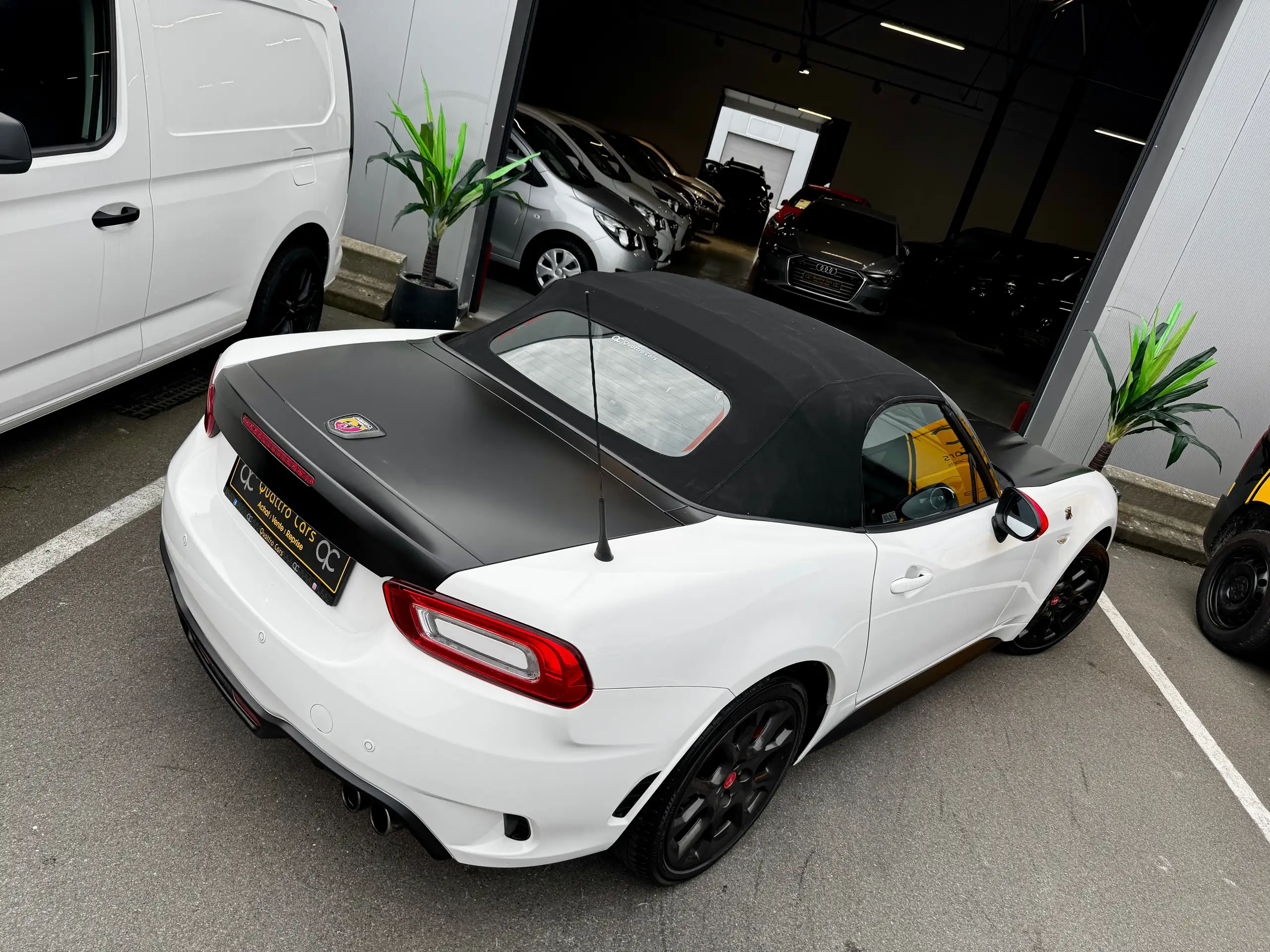 Abarth - 124 Spider