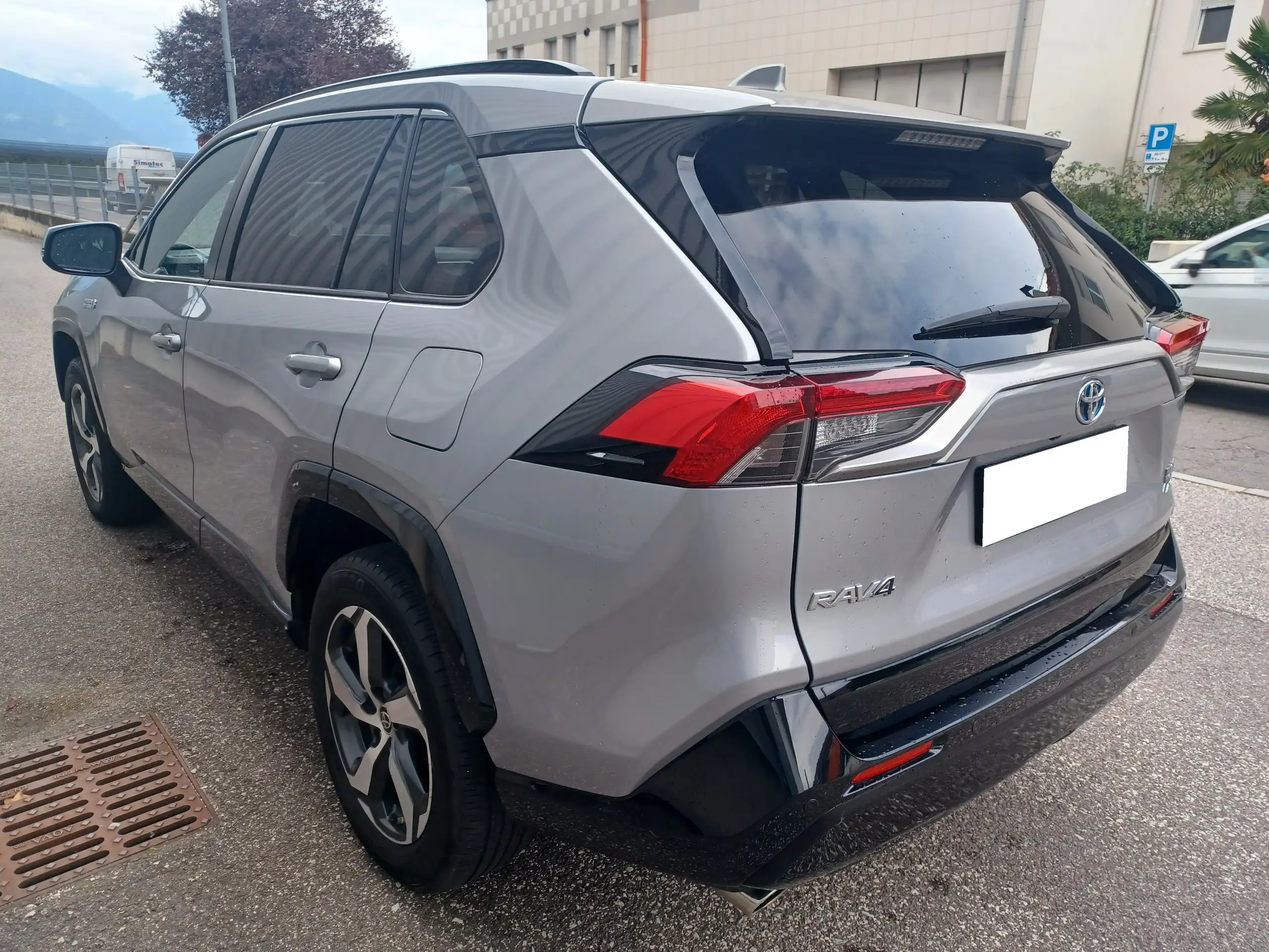 Toyota - RAV 4