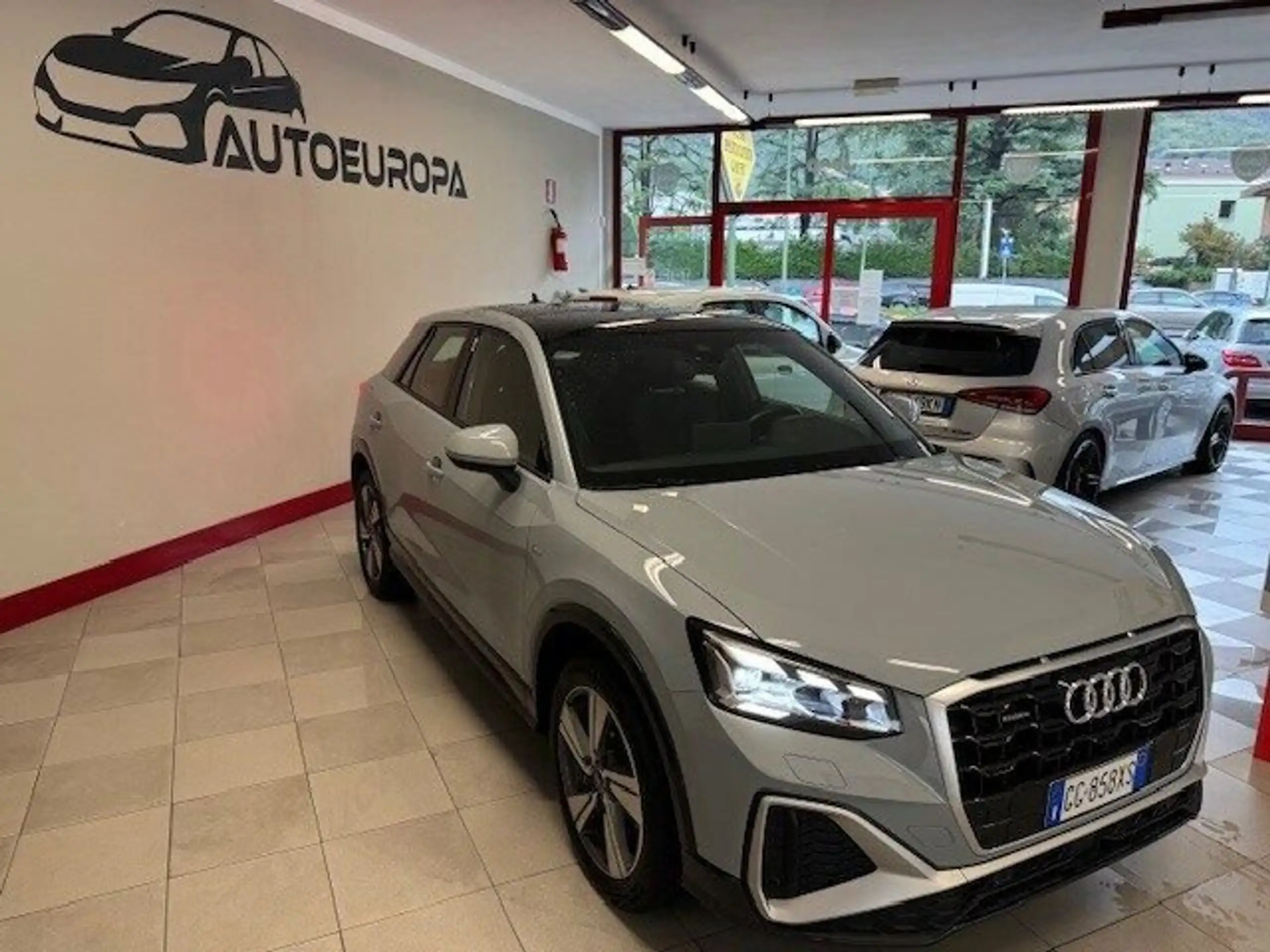 Audi - Q2