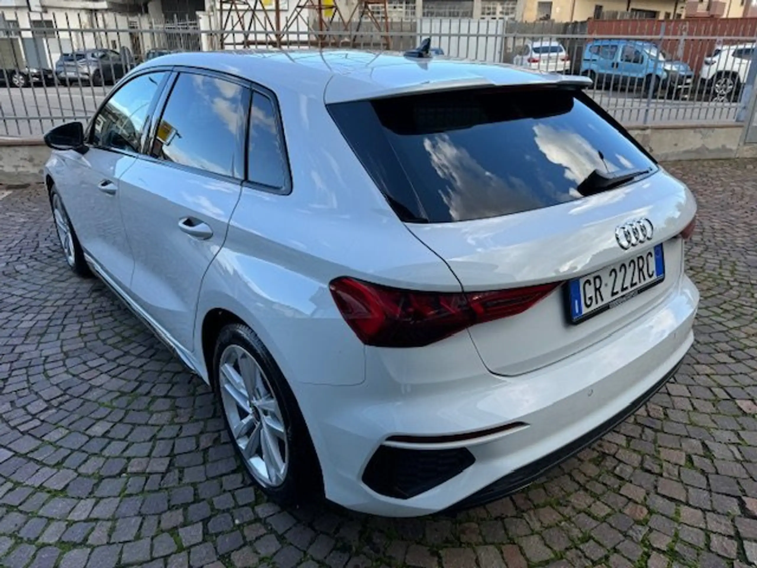 Audi - A3