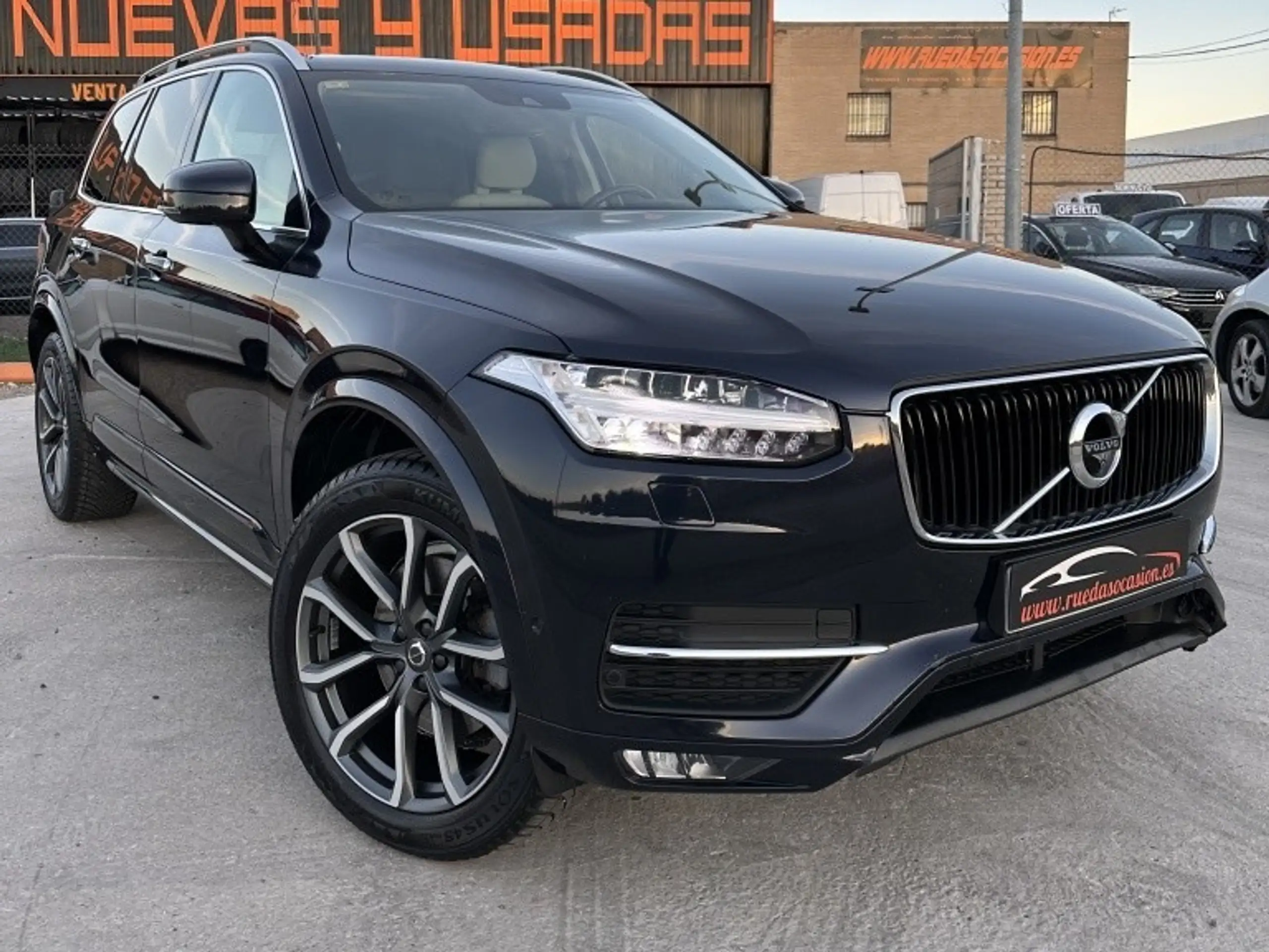 Volvo - XC90