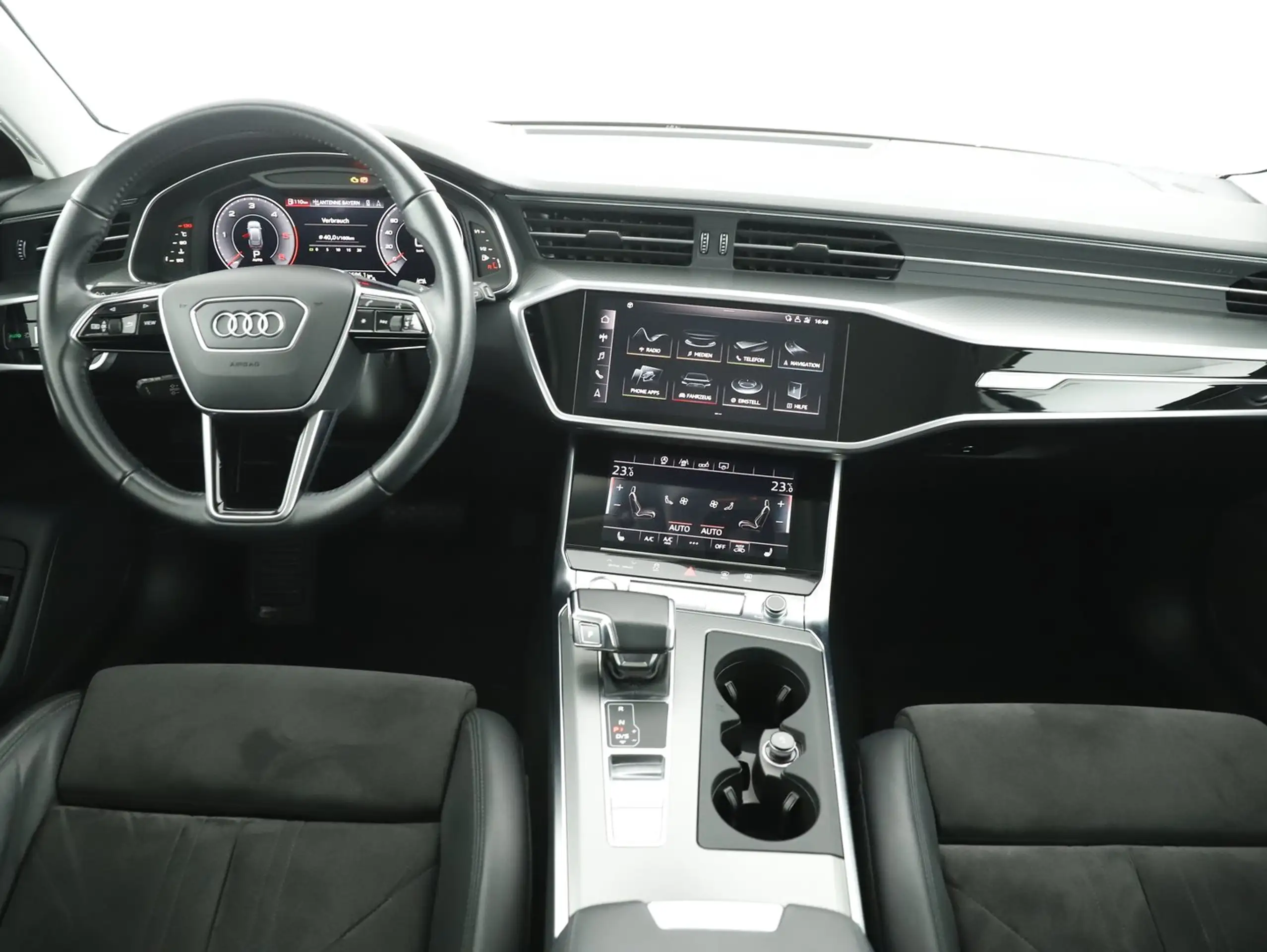 Audi - A6