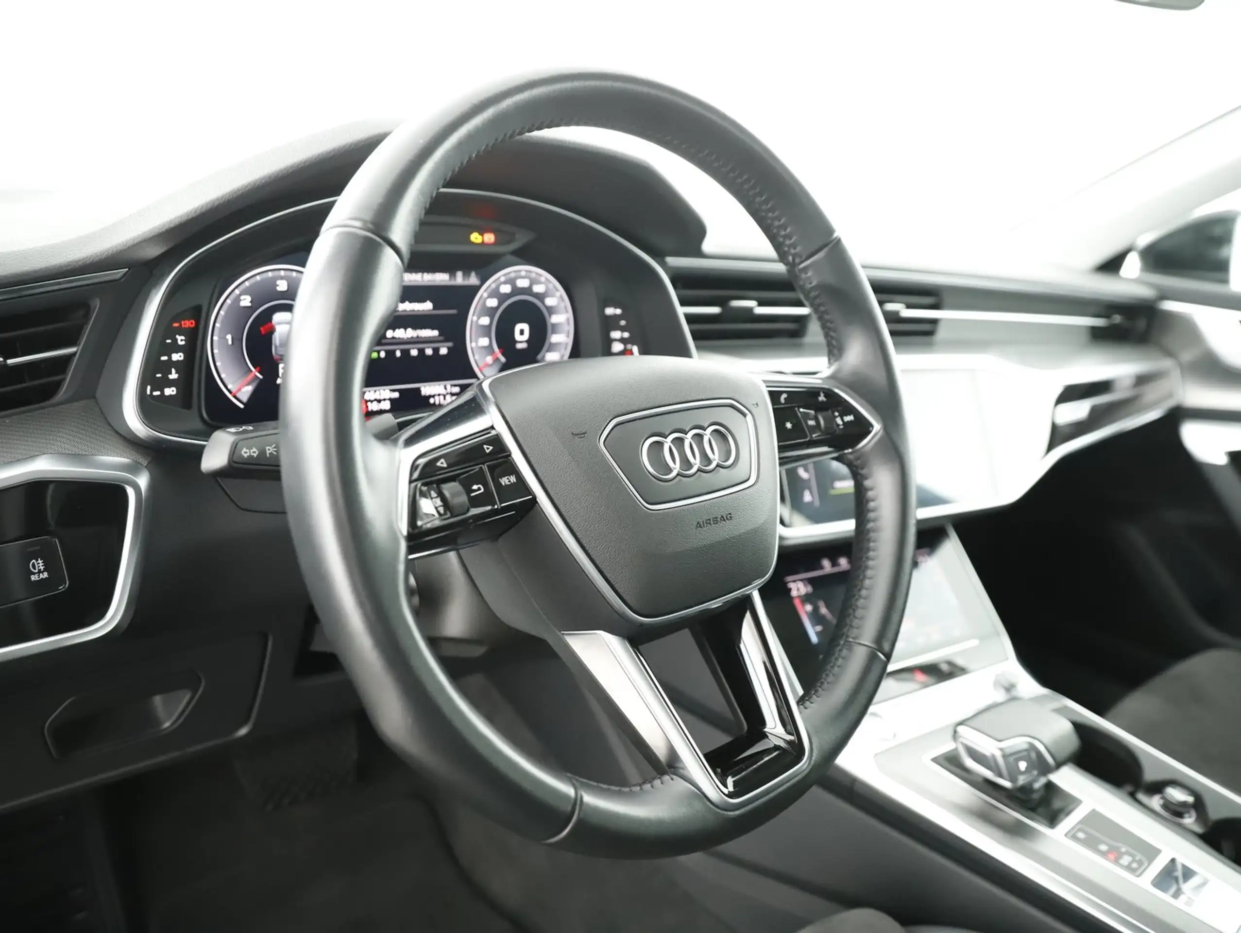 Audi - A6