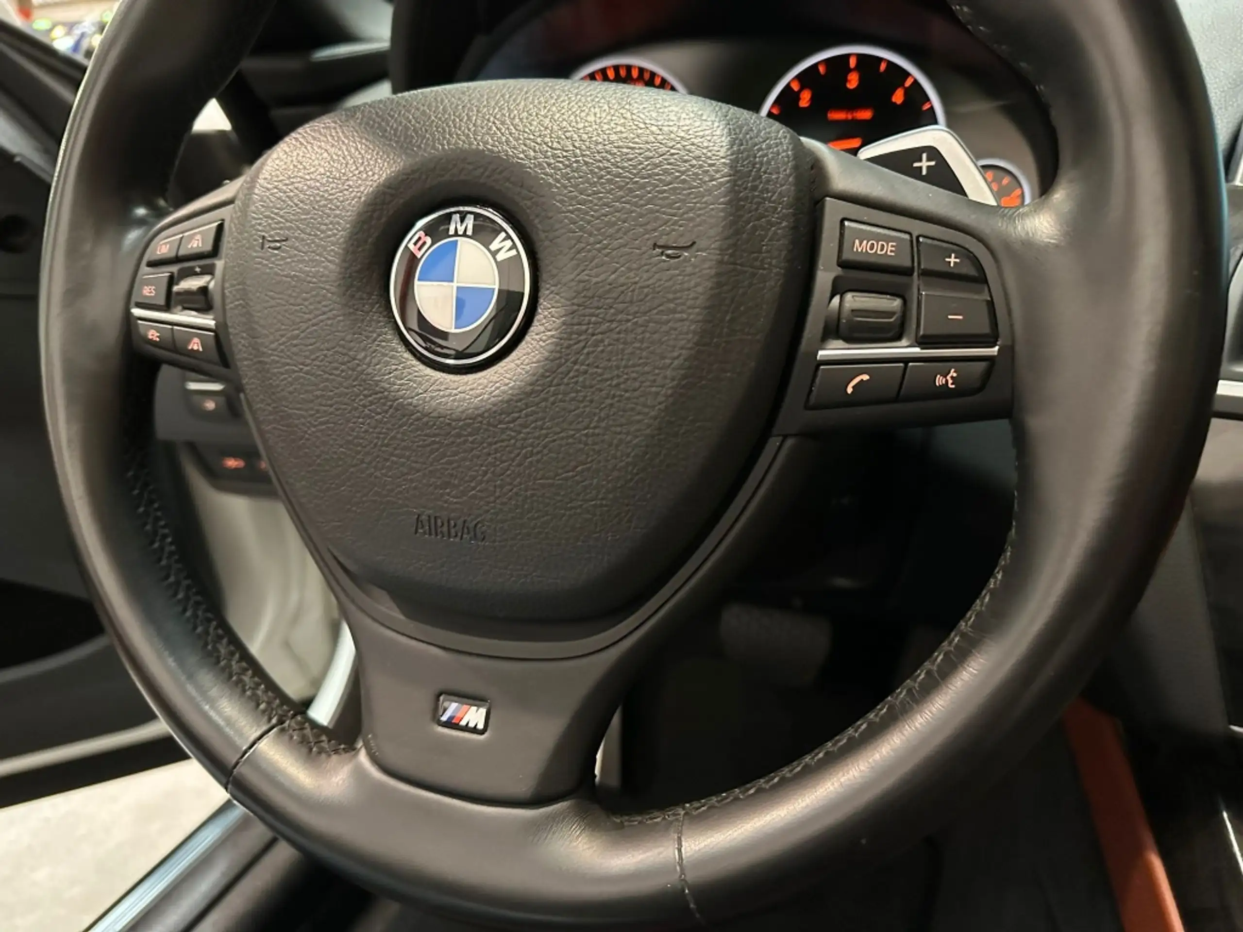 BMW - 640