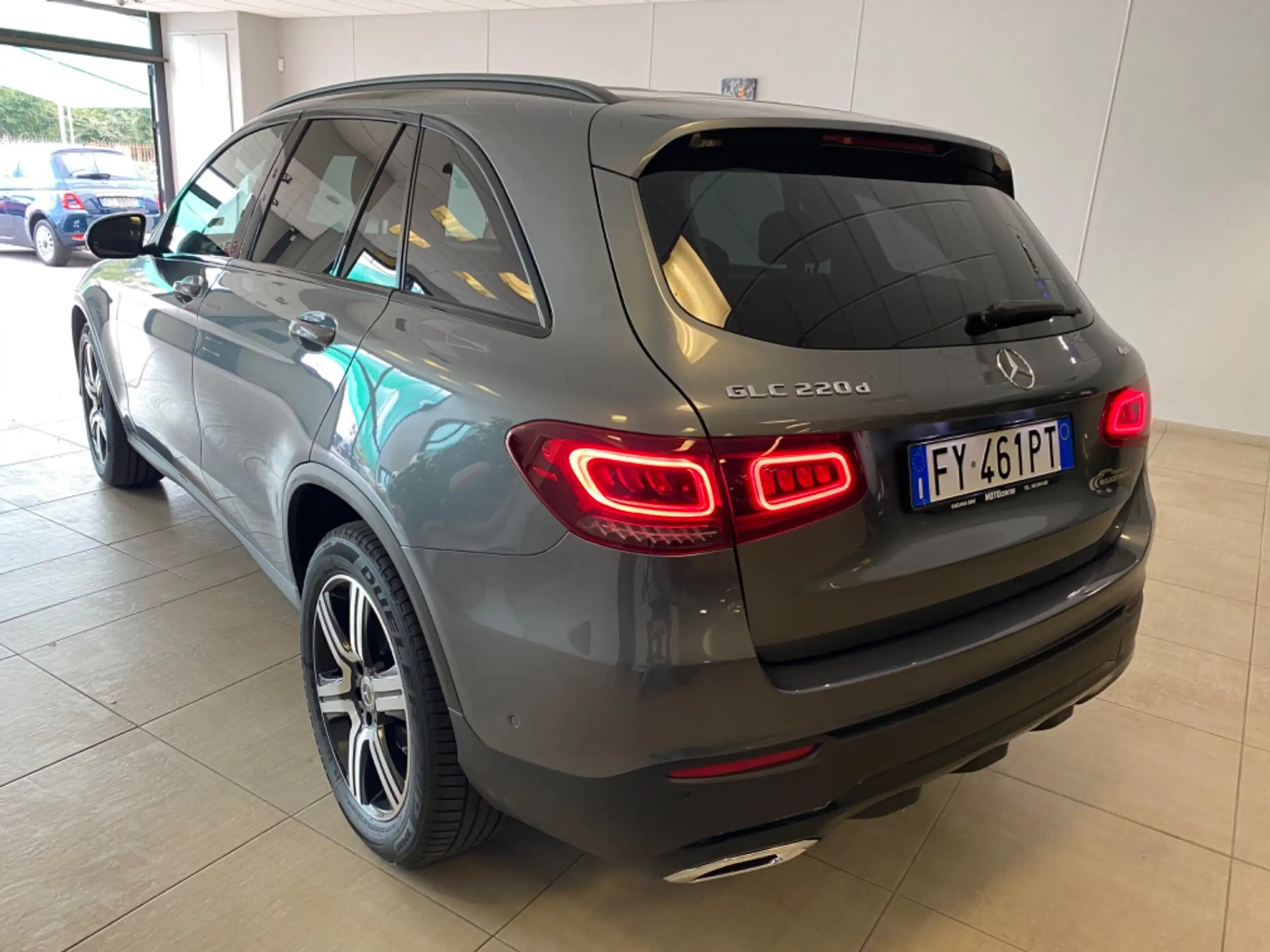 Mercedes-Benz - GLC 220