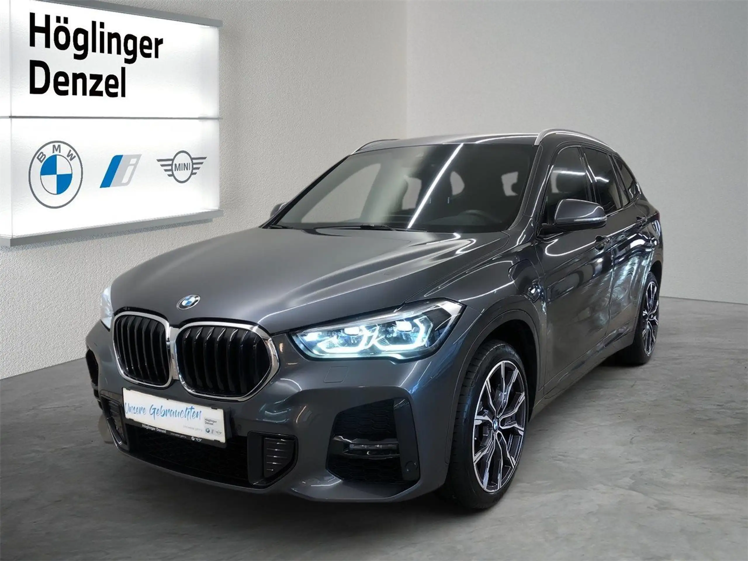 BMW - X1