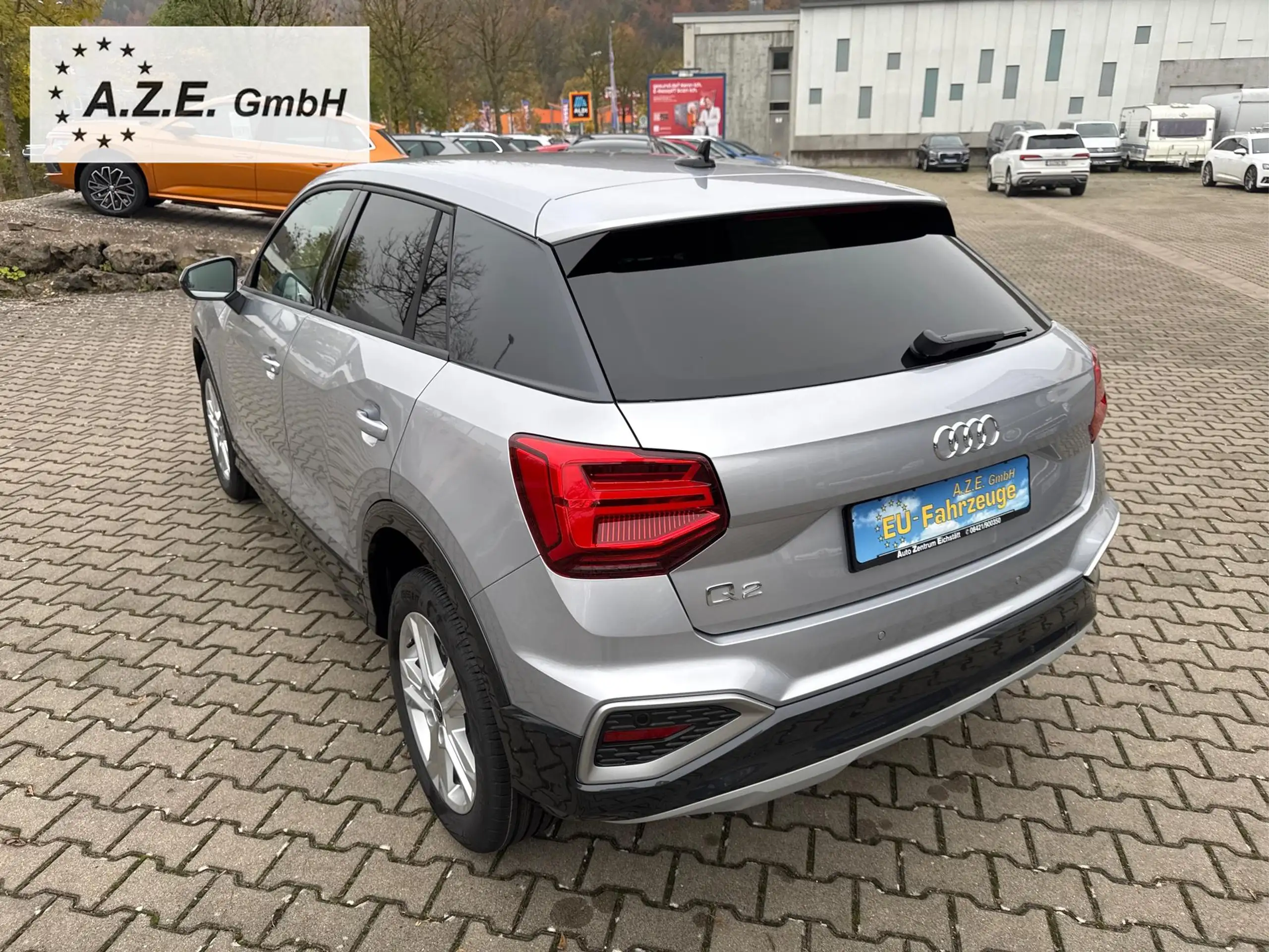 Audi - Q2