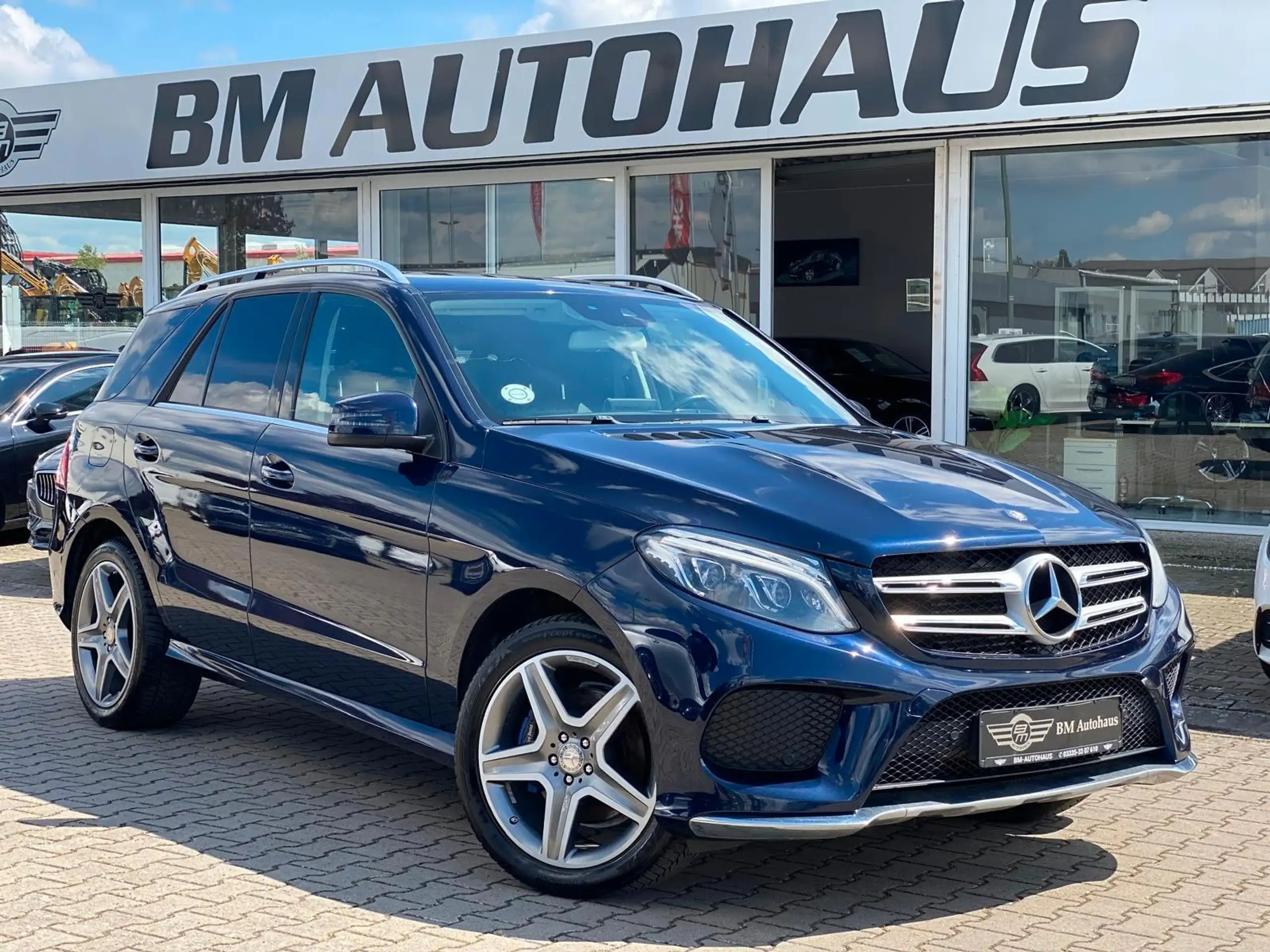 Mercedes-Benz - GLE 350