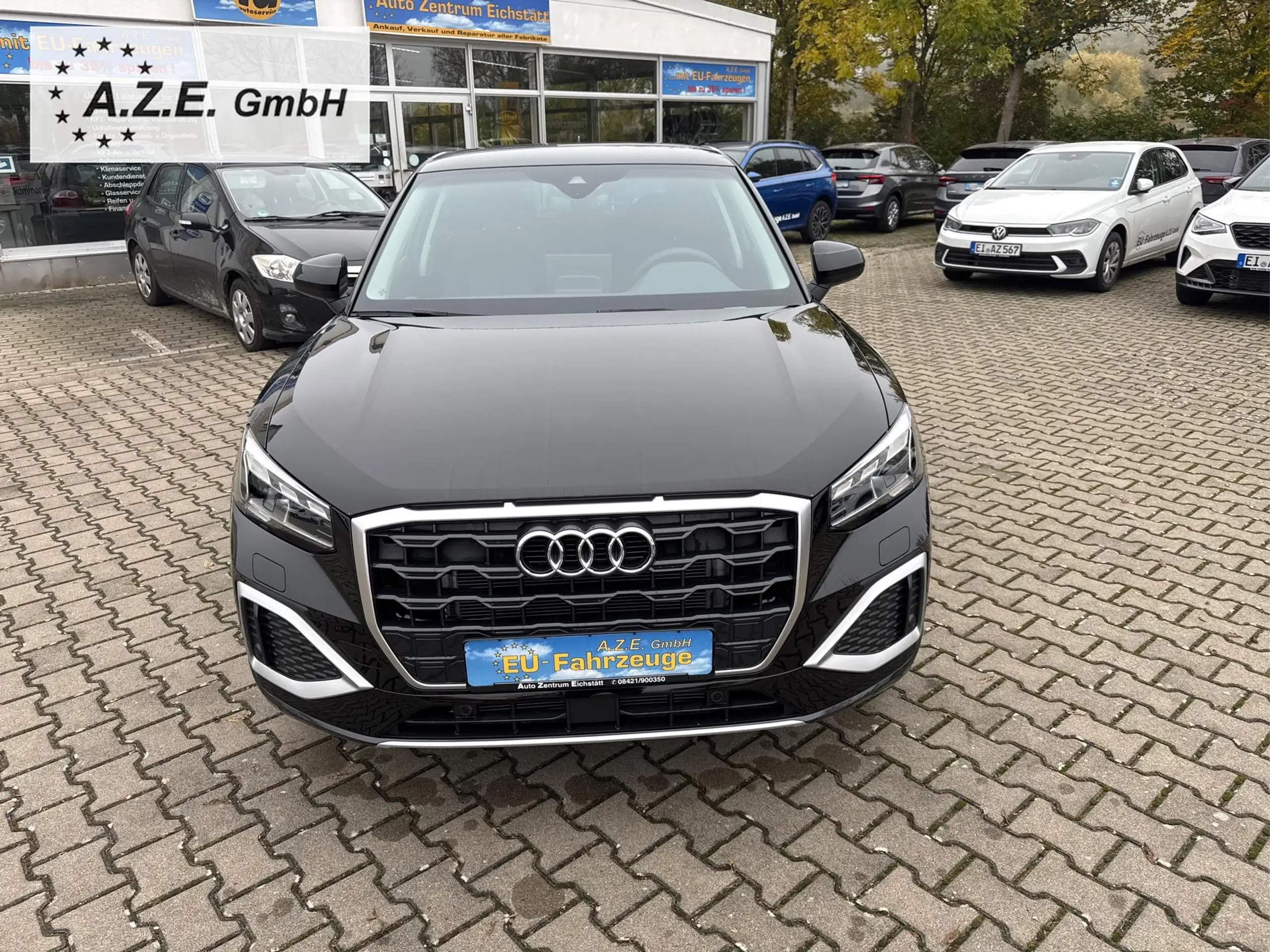 Audi - Q2