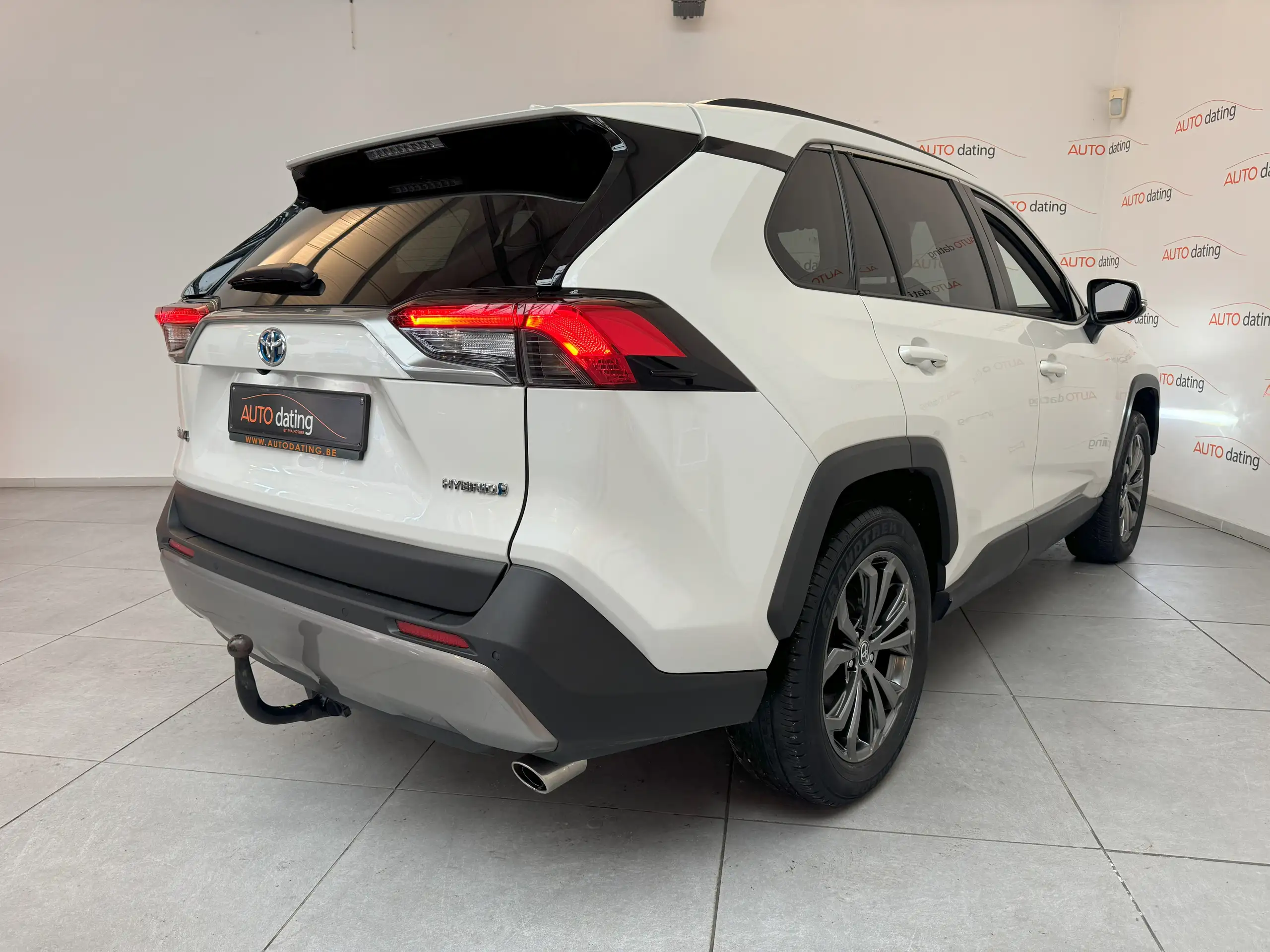 Toyota - RAV 4