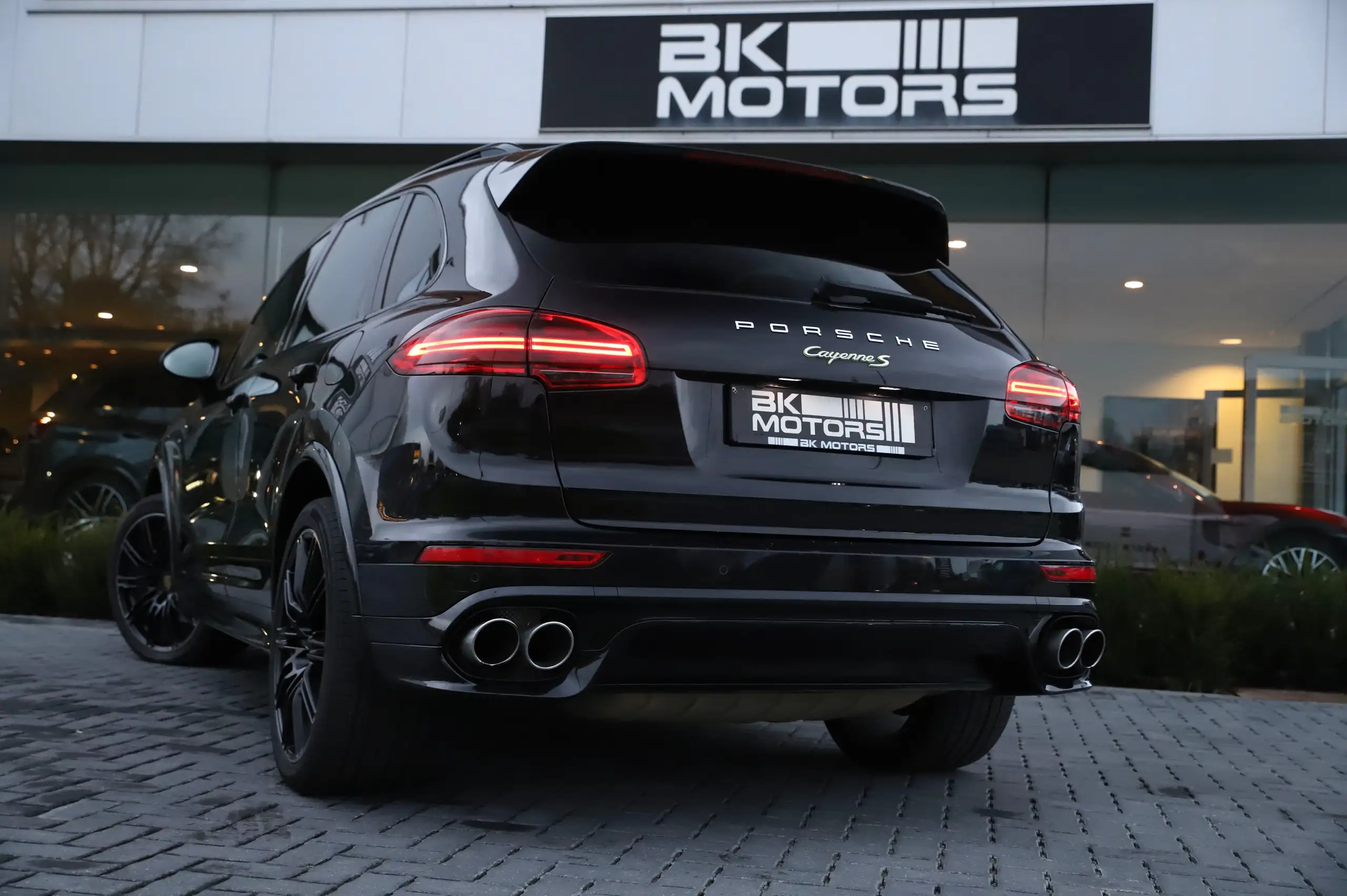 Porsche - Cayenne