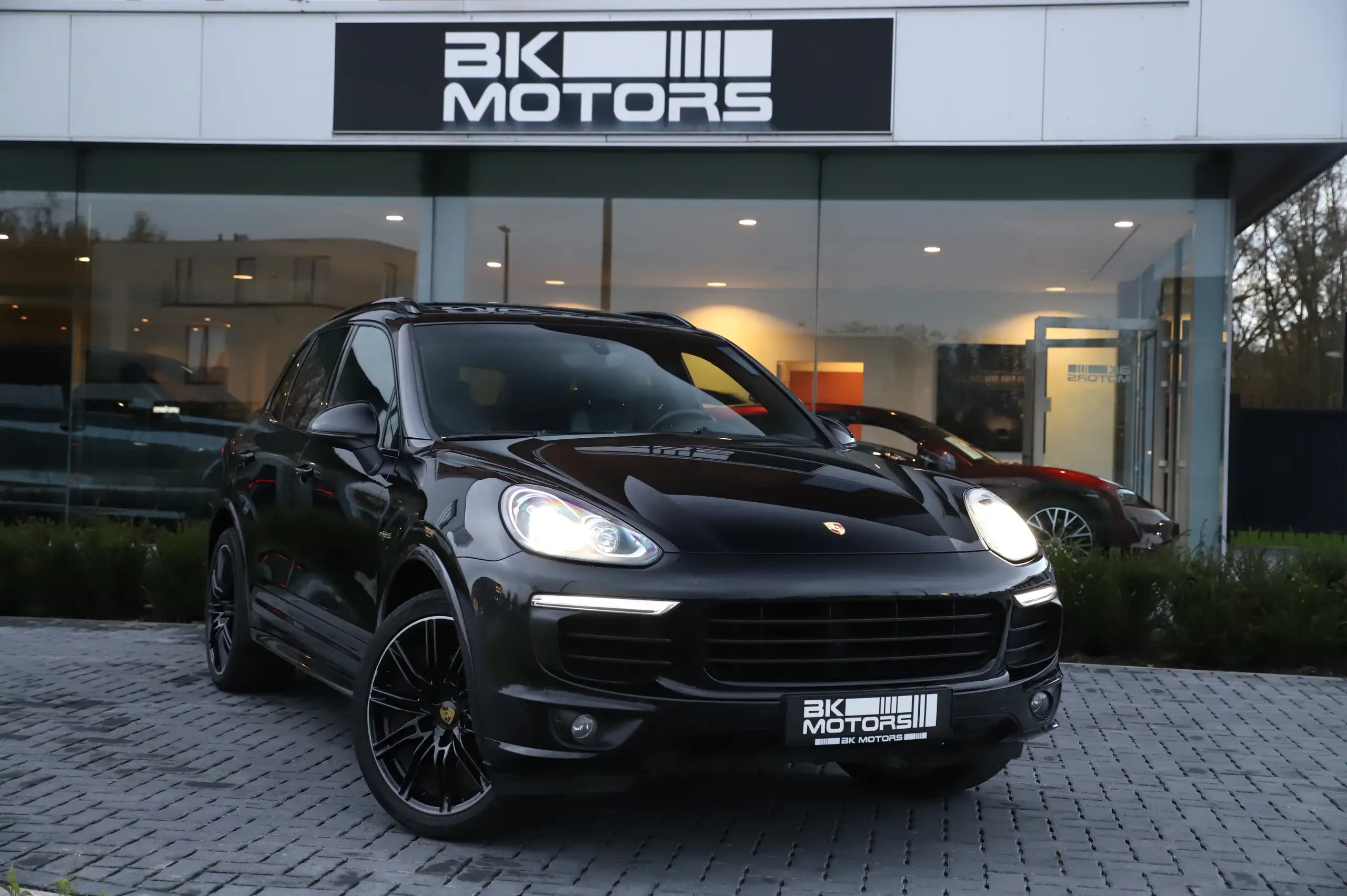 Porsche - Cayenne