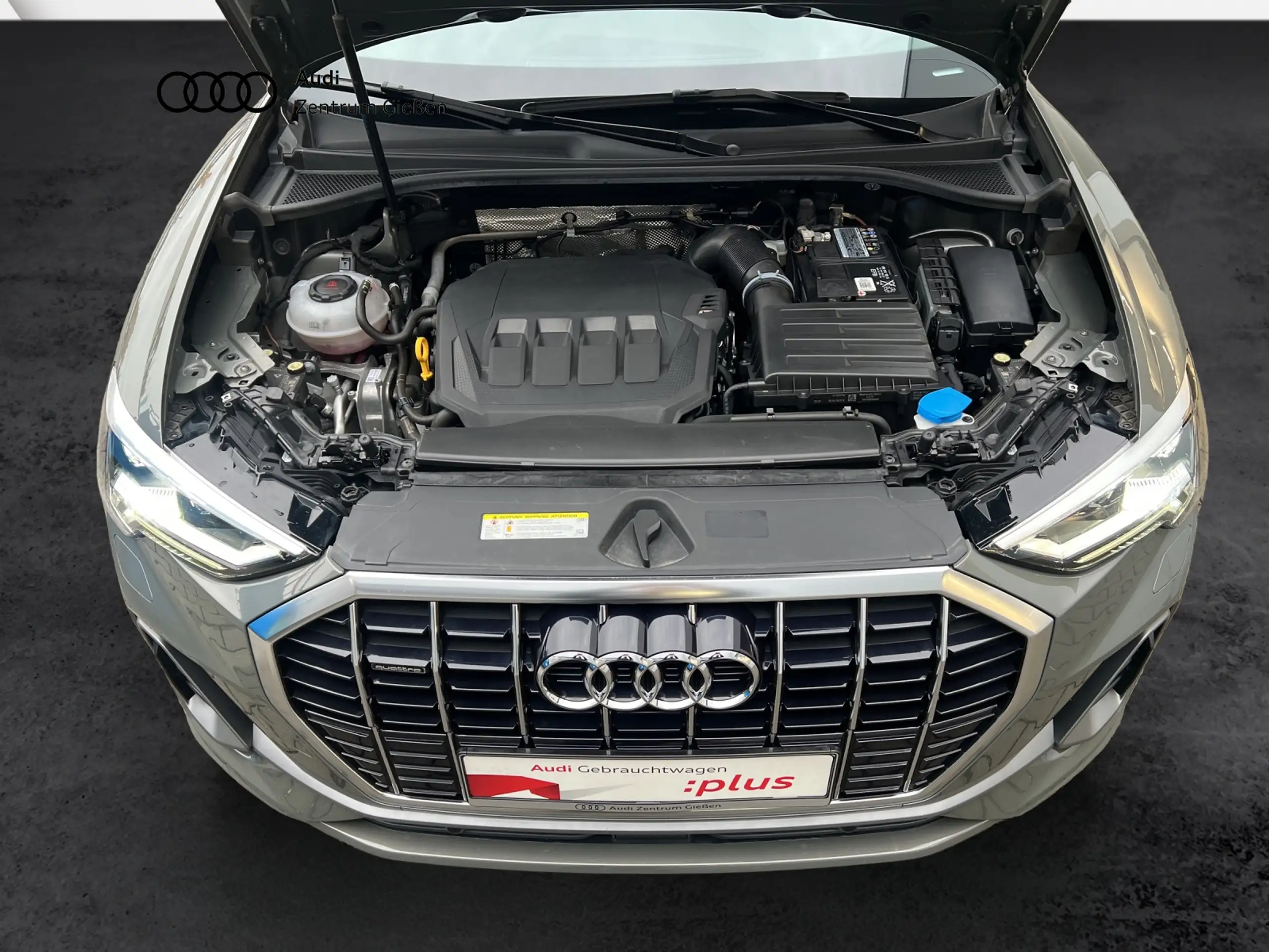 Audi - Q3