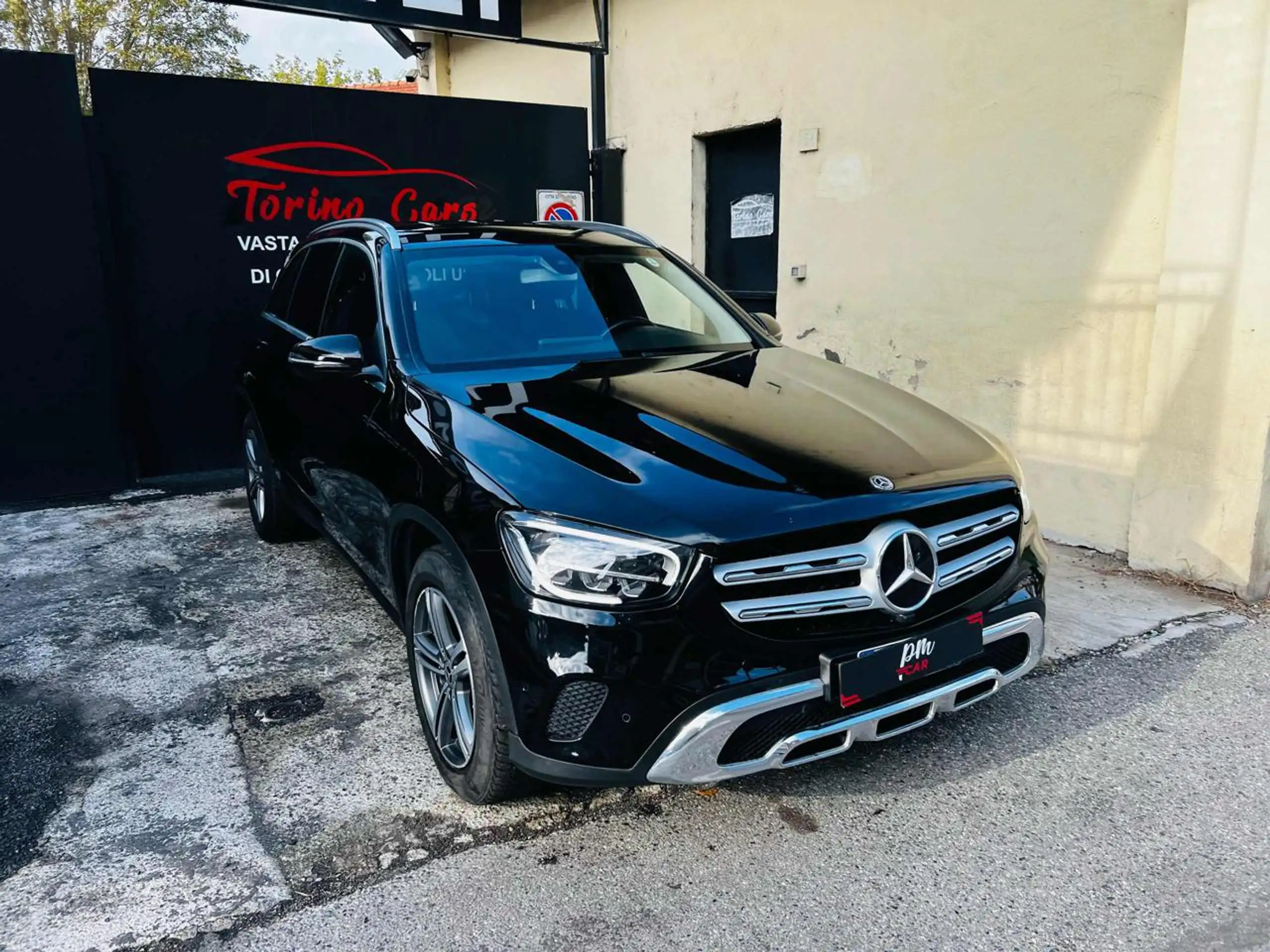 Mercedes-Benz - GLC 200