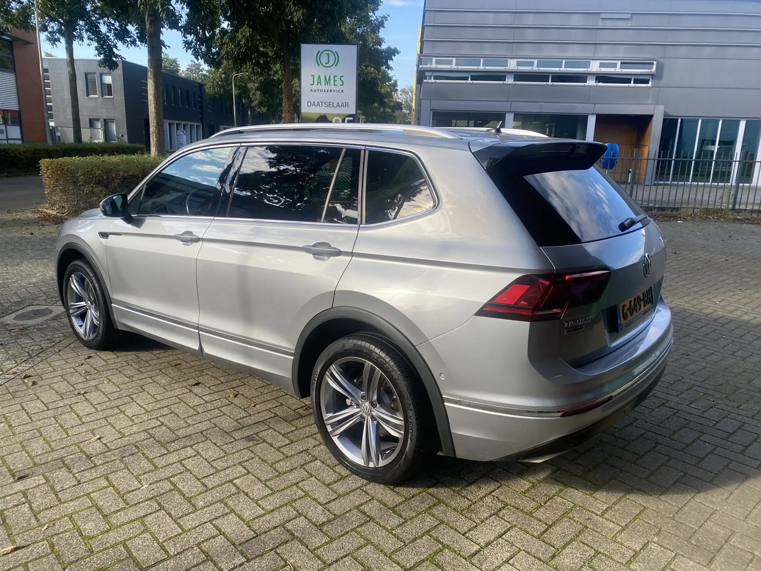 Volkswagen - Tiguan Allspace