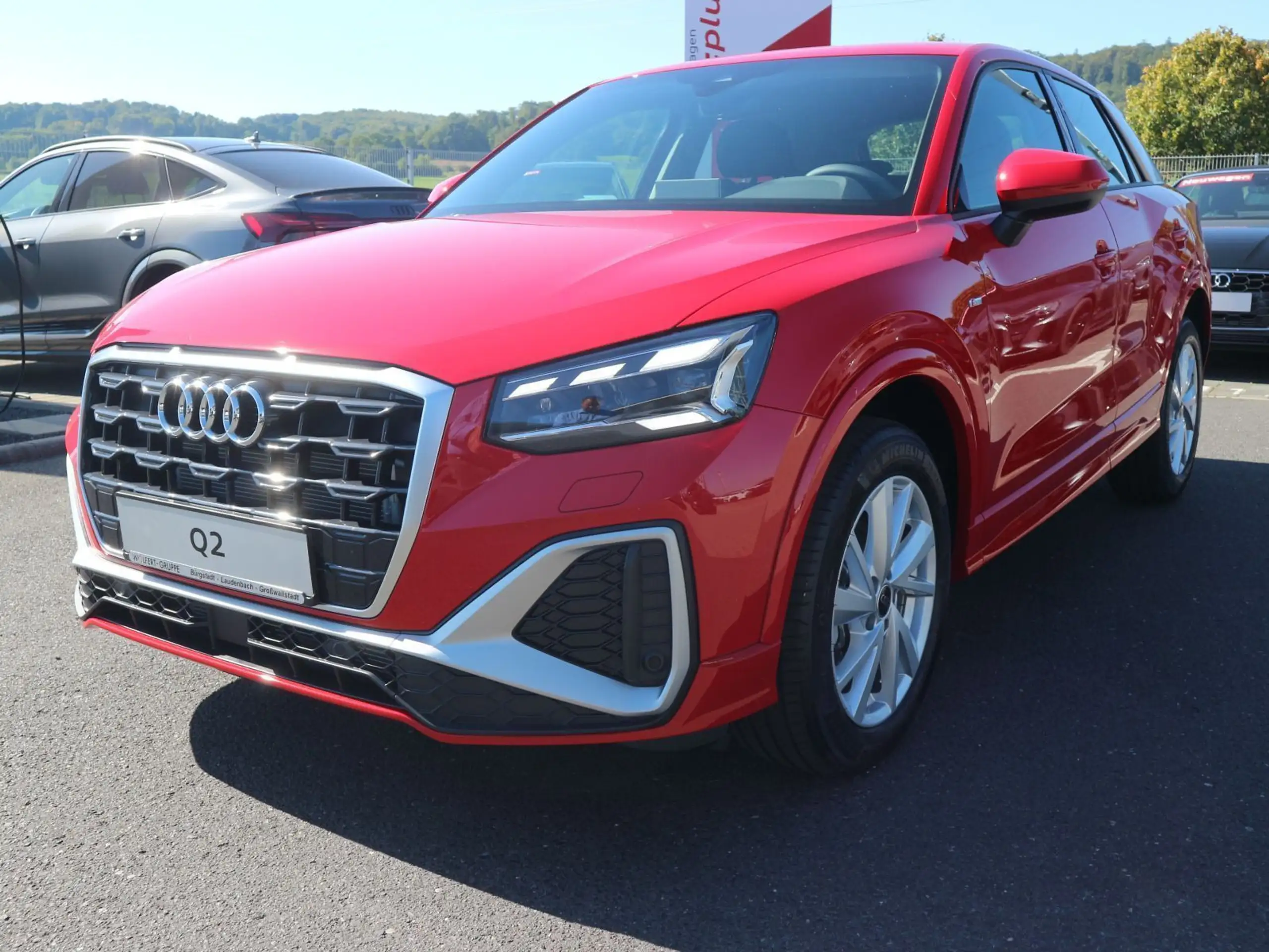 Audi - Q2