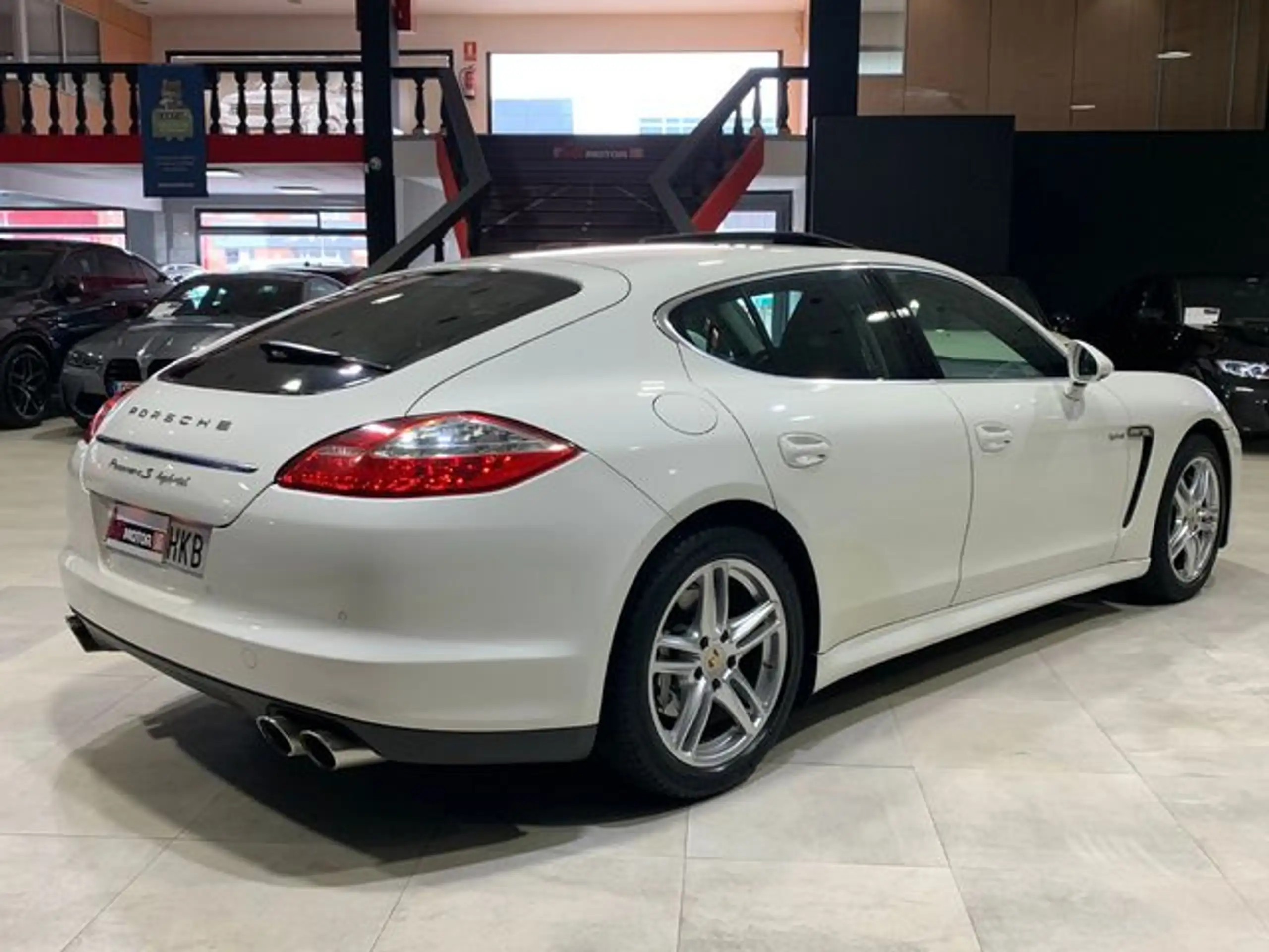 Porsche - Panamera