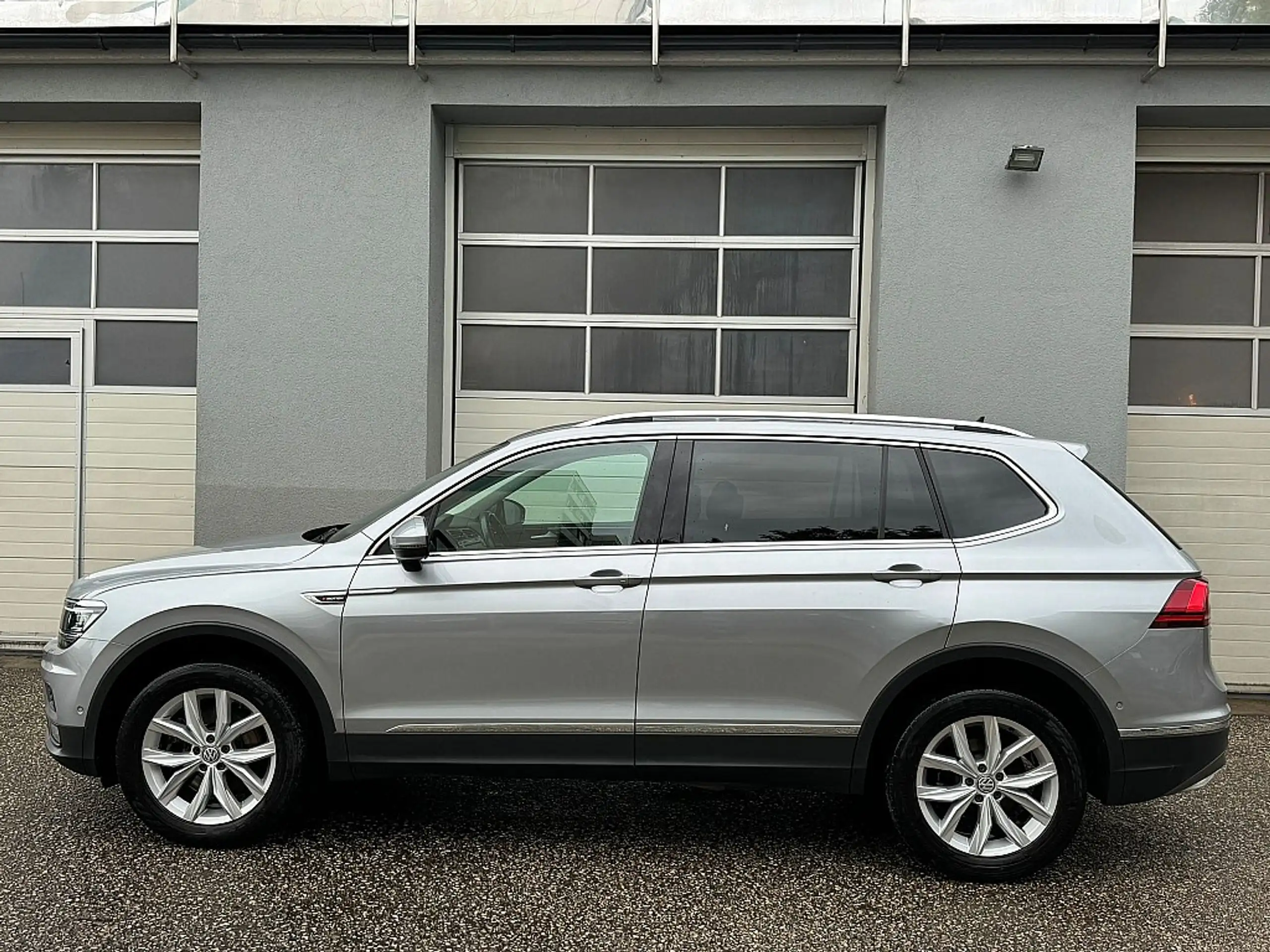 Volkswagen - Tiguan Allspace