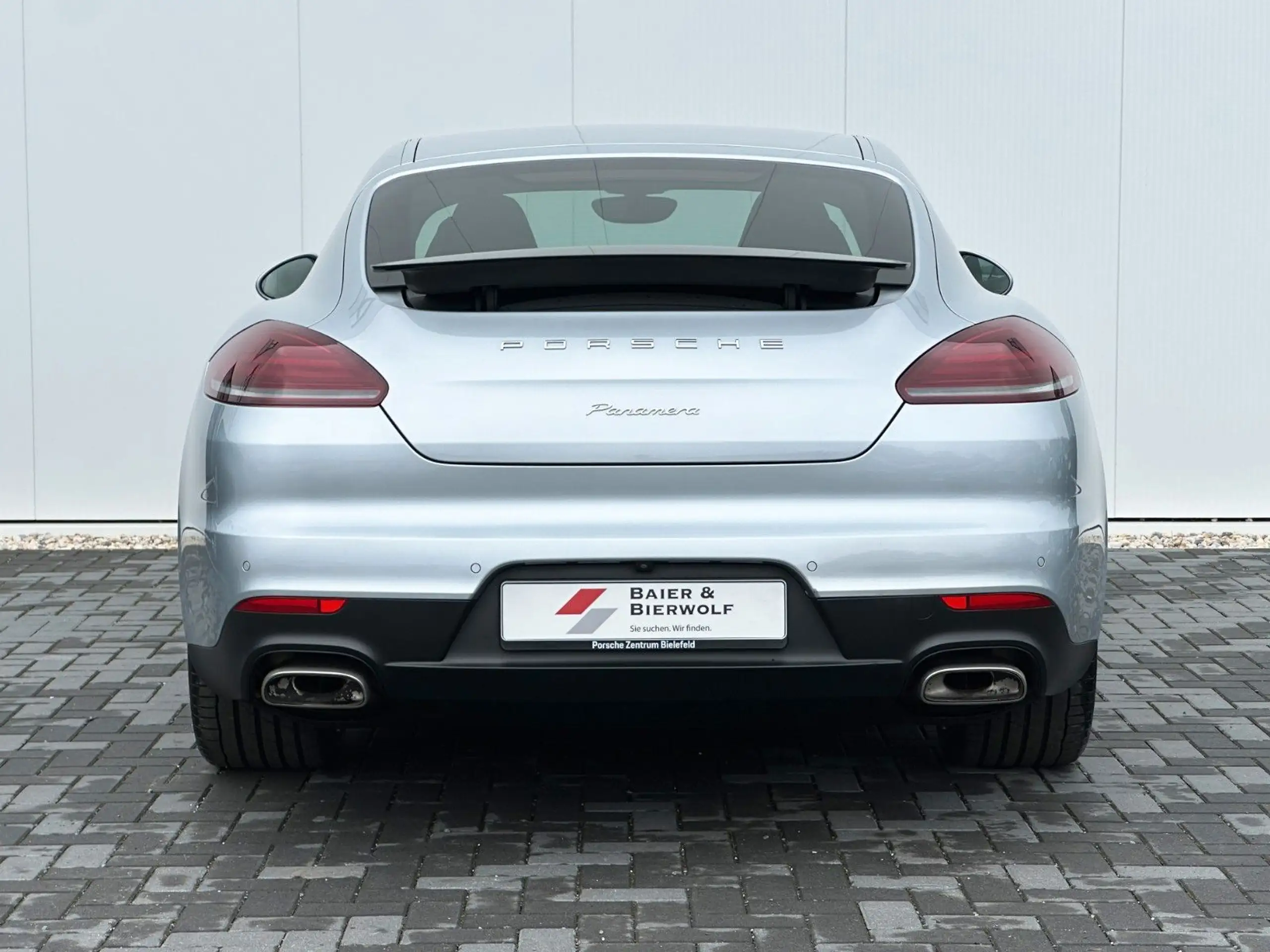 Porsche - Panamera