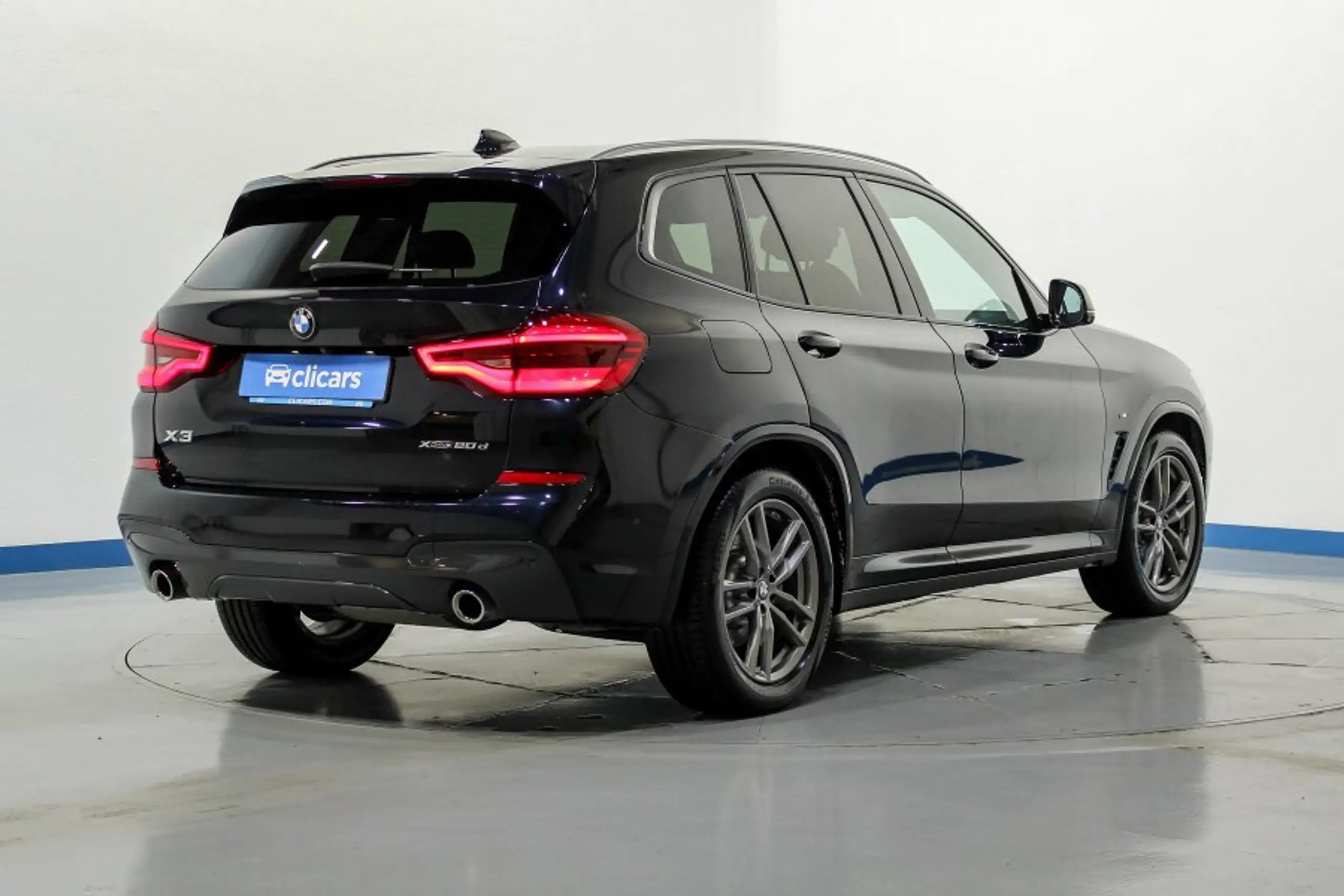 BMW - X3